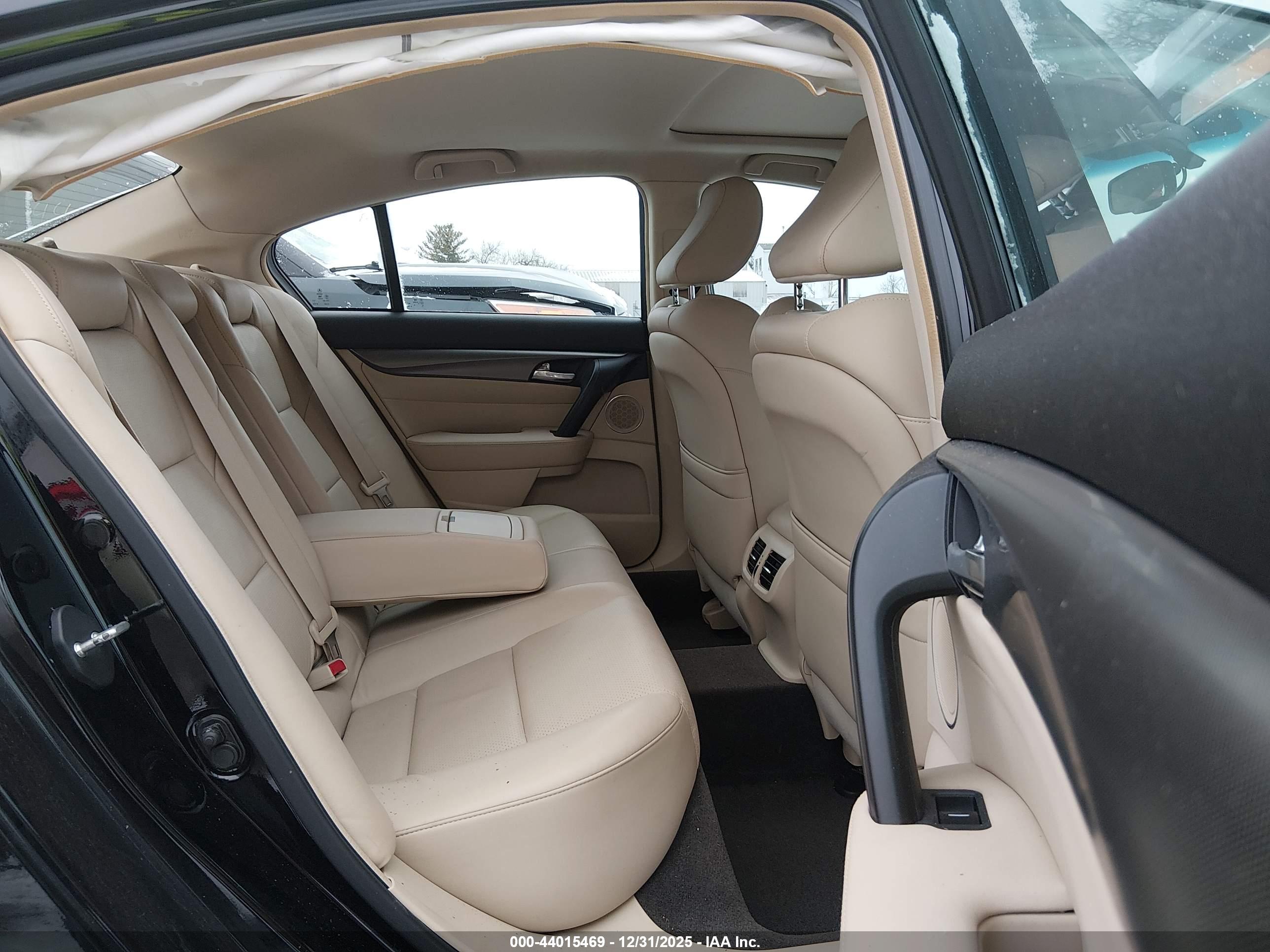 ACURA TL image 8