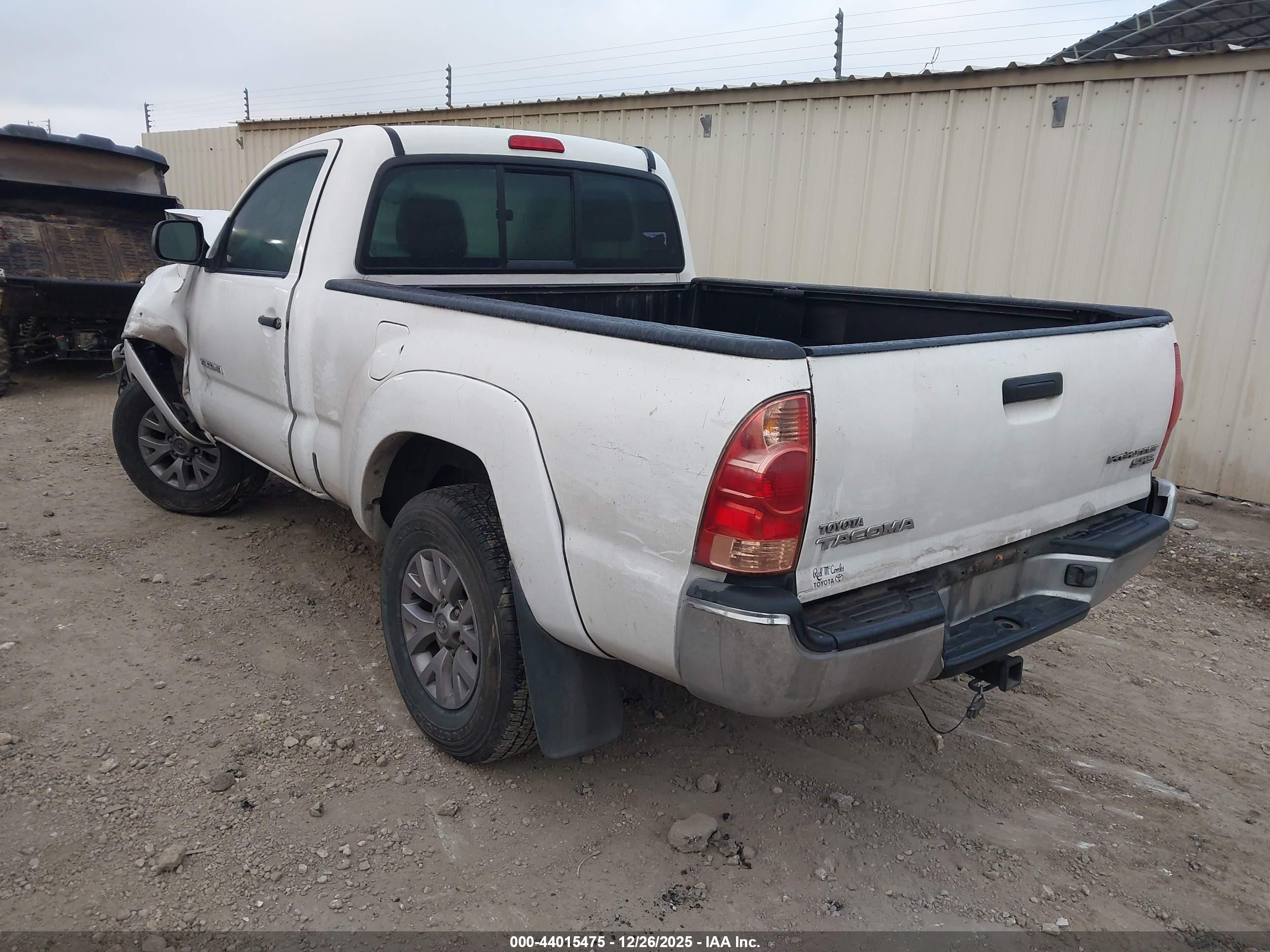TOYOTA TACOMA image 3
