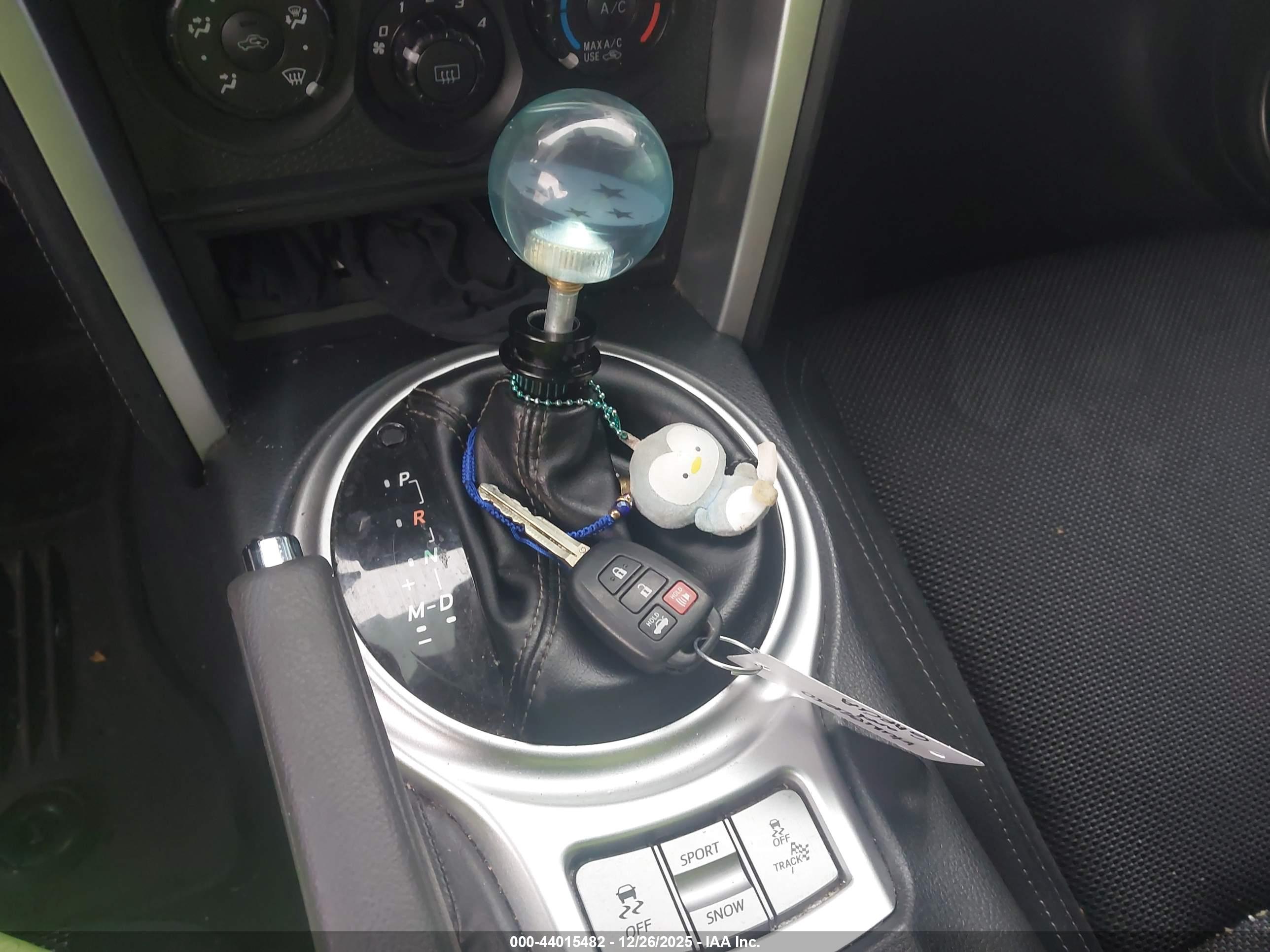TOYOTA 86 image 11