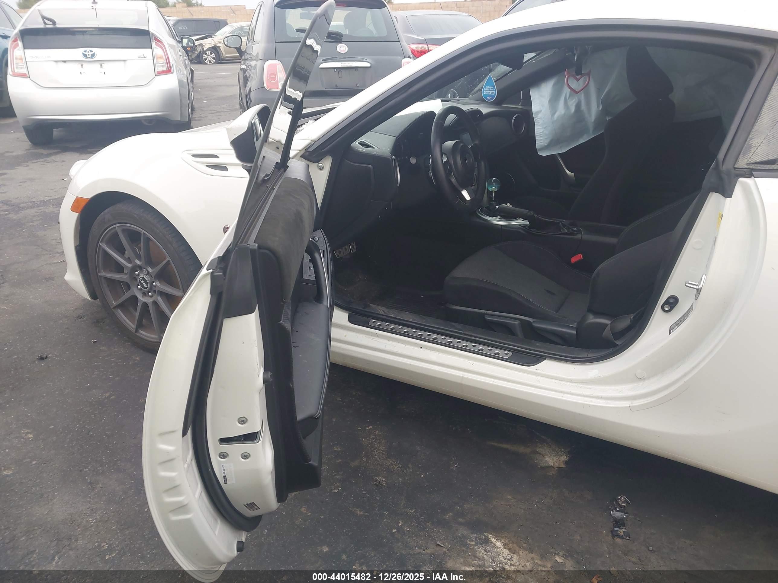 TOYOTA 86 image 5