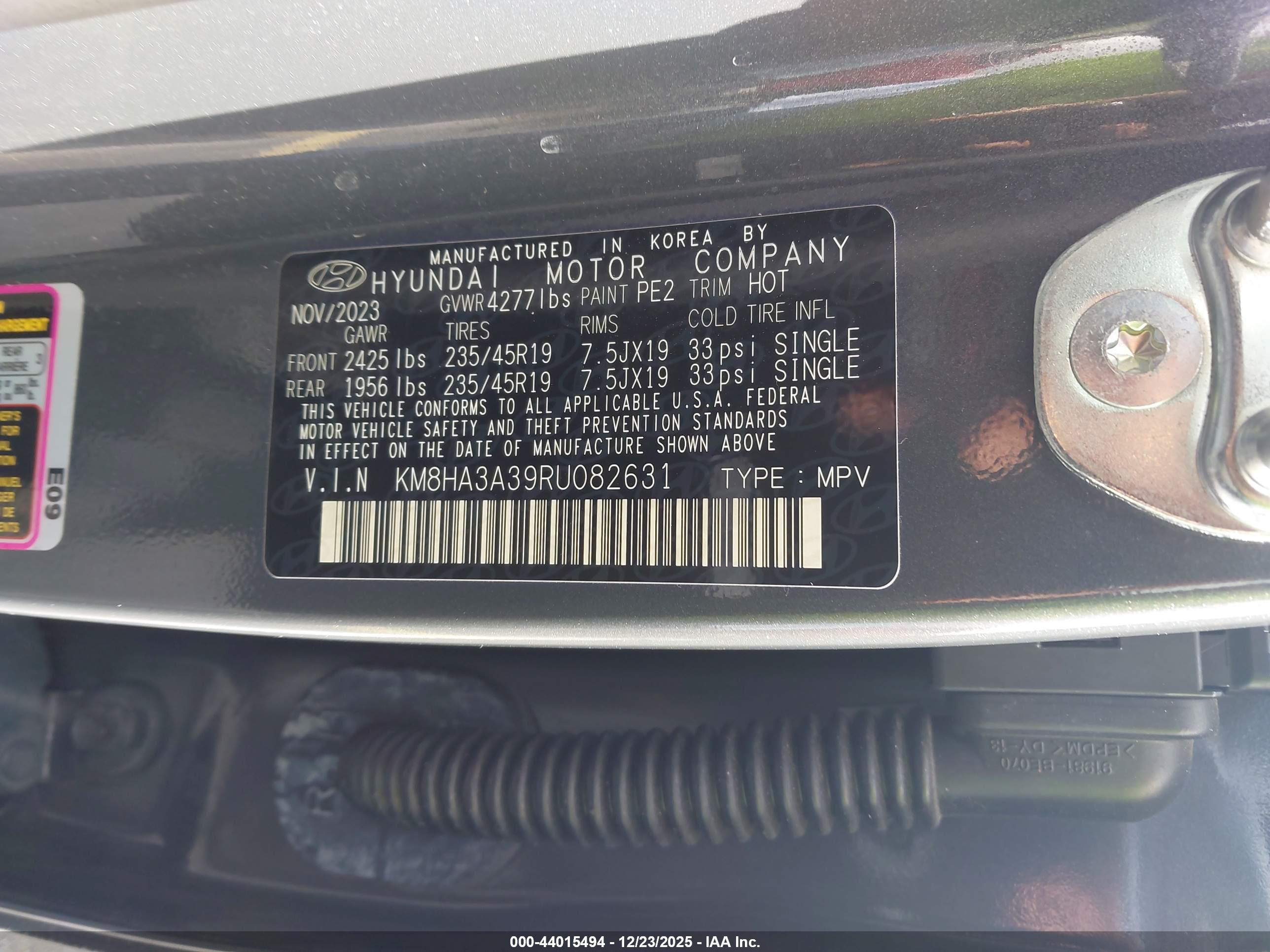 HYUNDAI KONA image 9