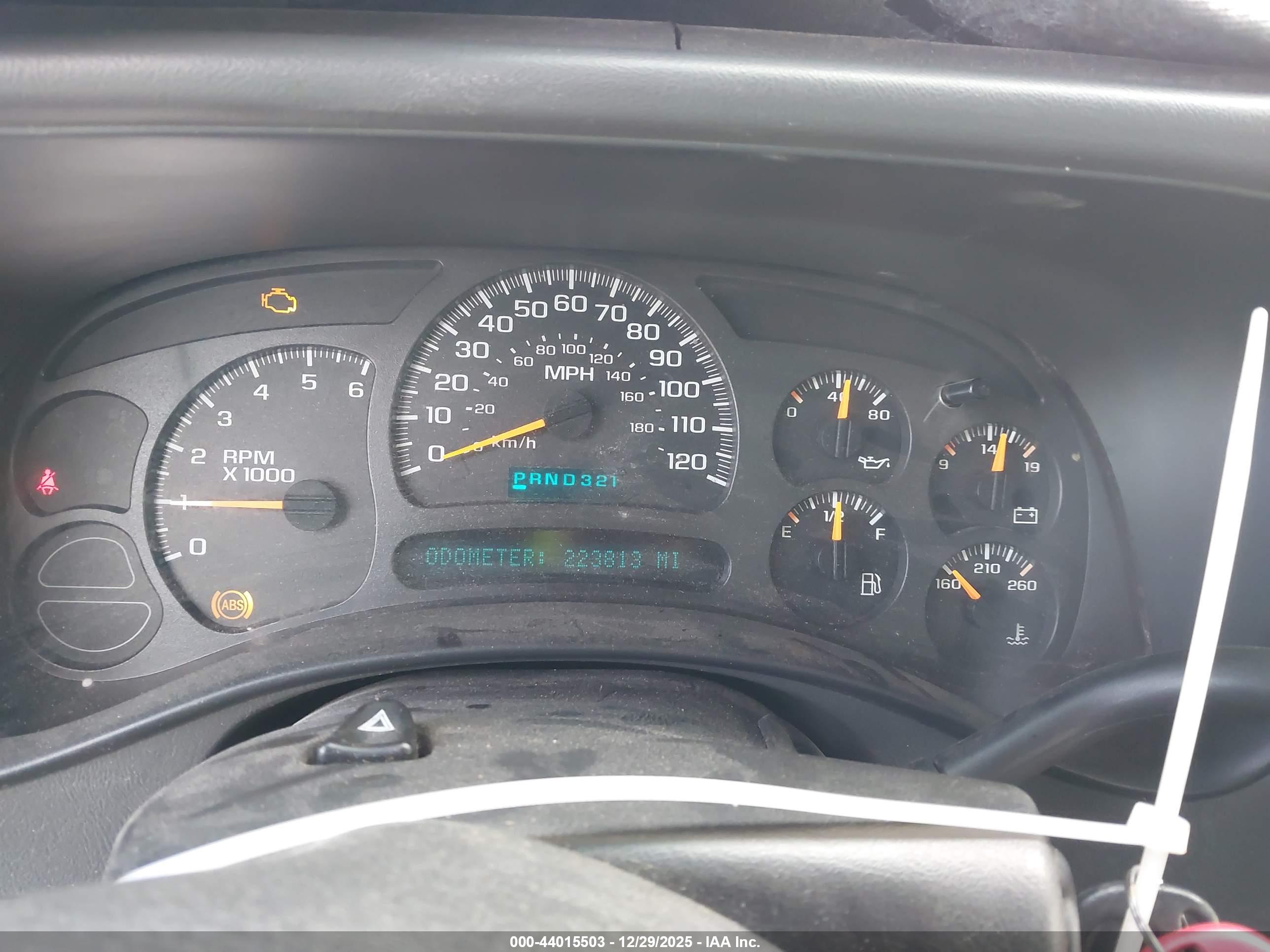 GMC SIERRA image 7