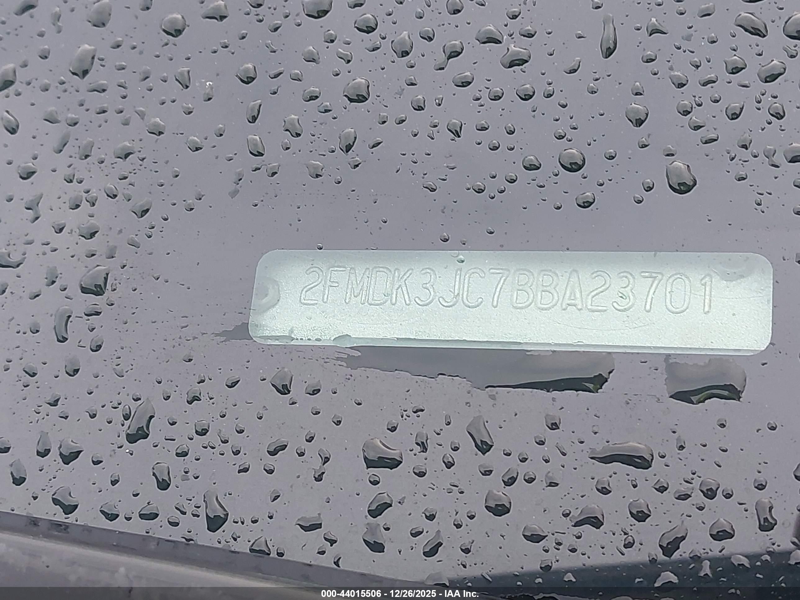 FORD EDGE image 9