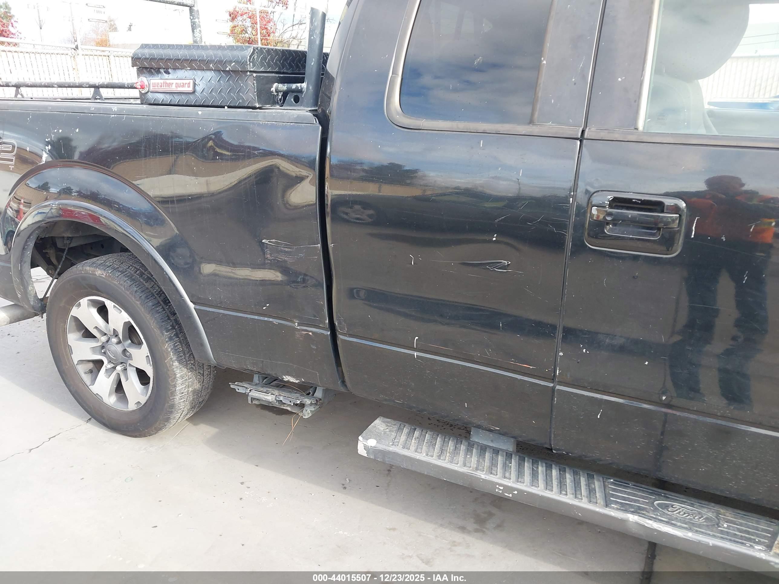 FORD F-150 image 6