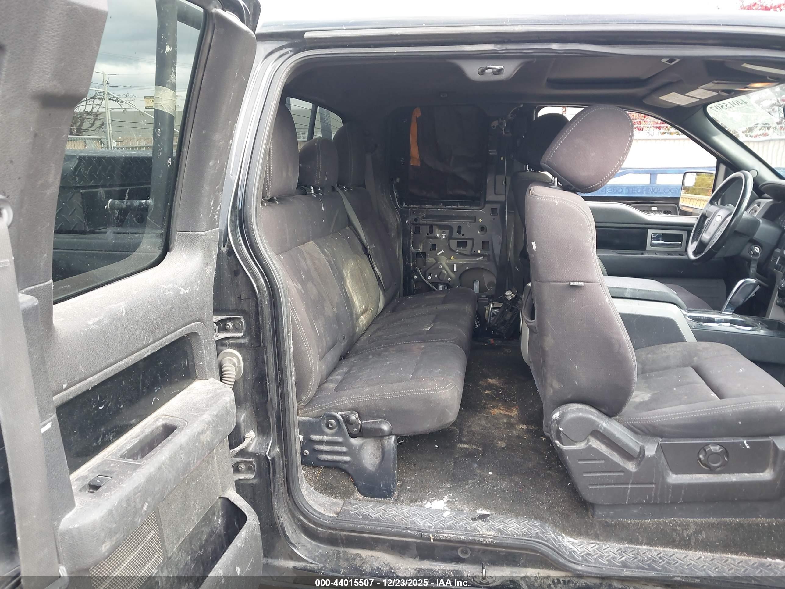 FORD F-150 image 8