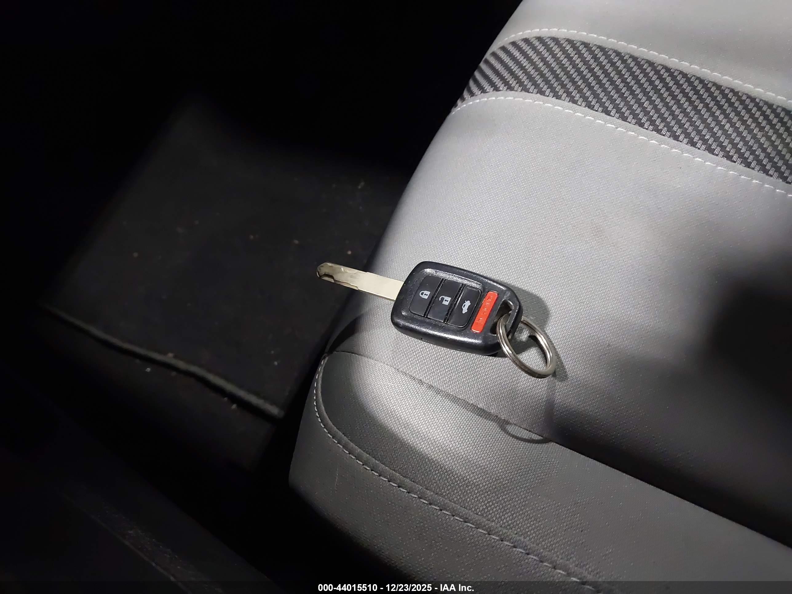 HONDA CIVIC image 11
