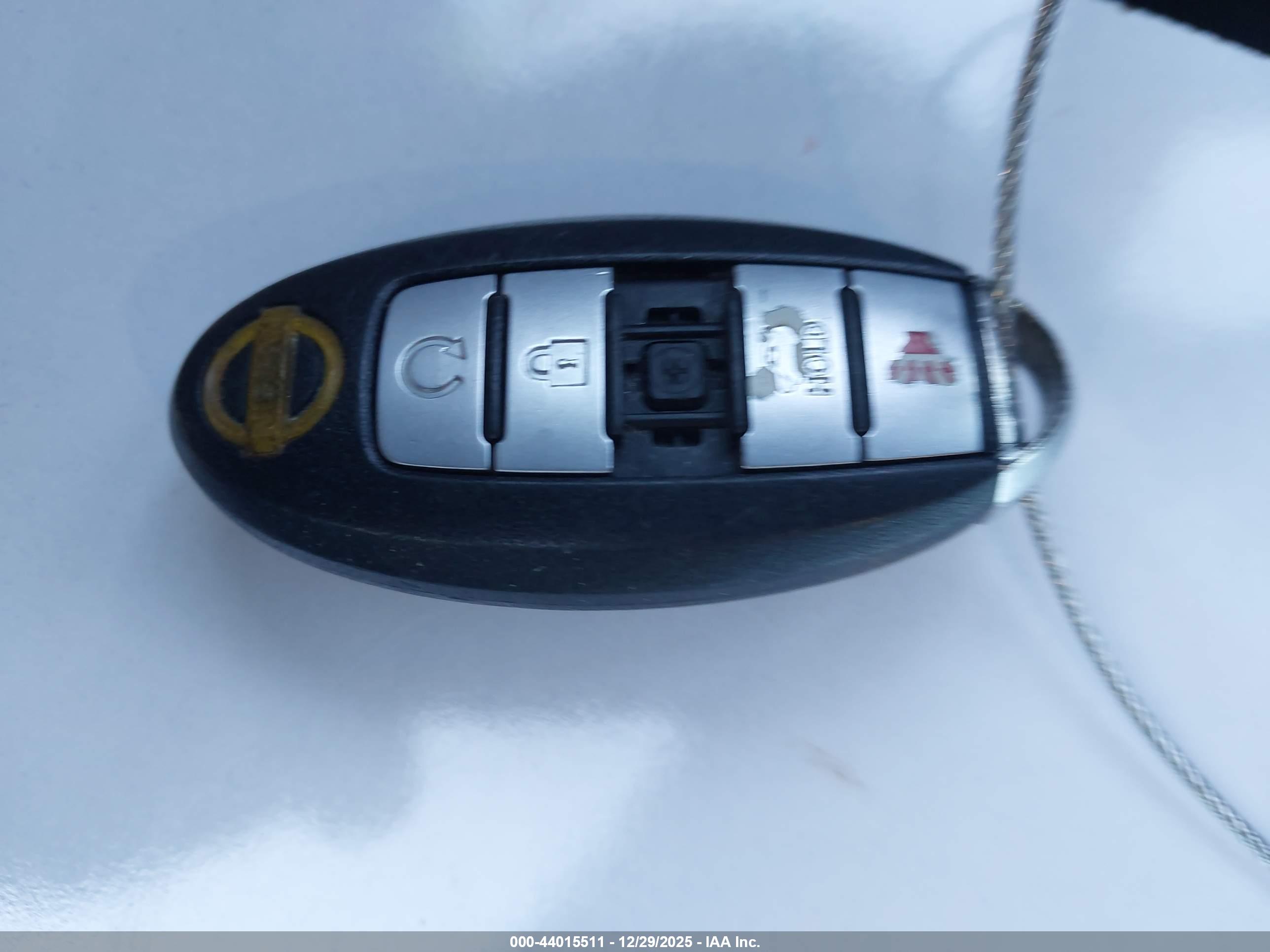 NISSAN ALTIMA image 11