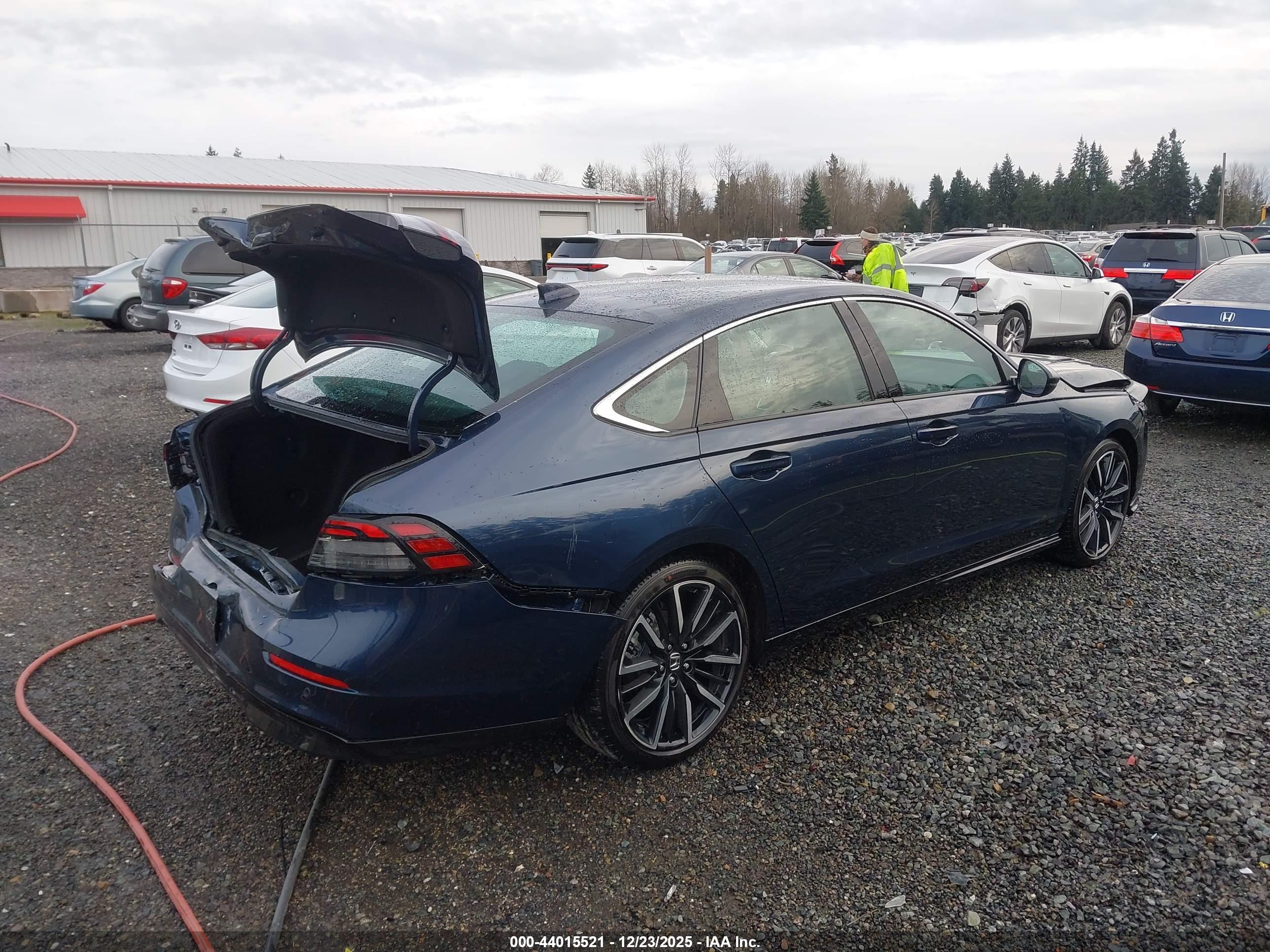HONDA ACCORD image 4