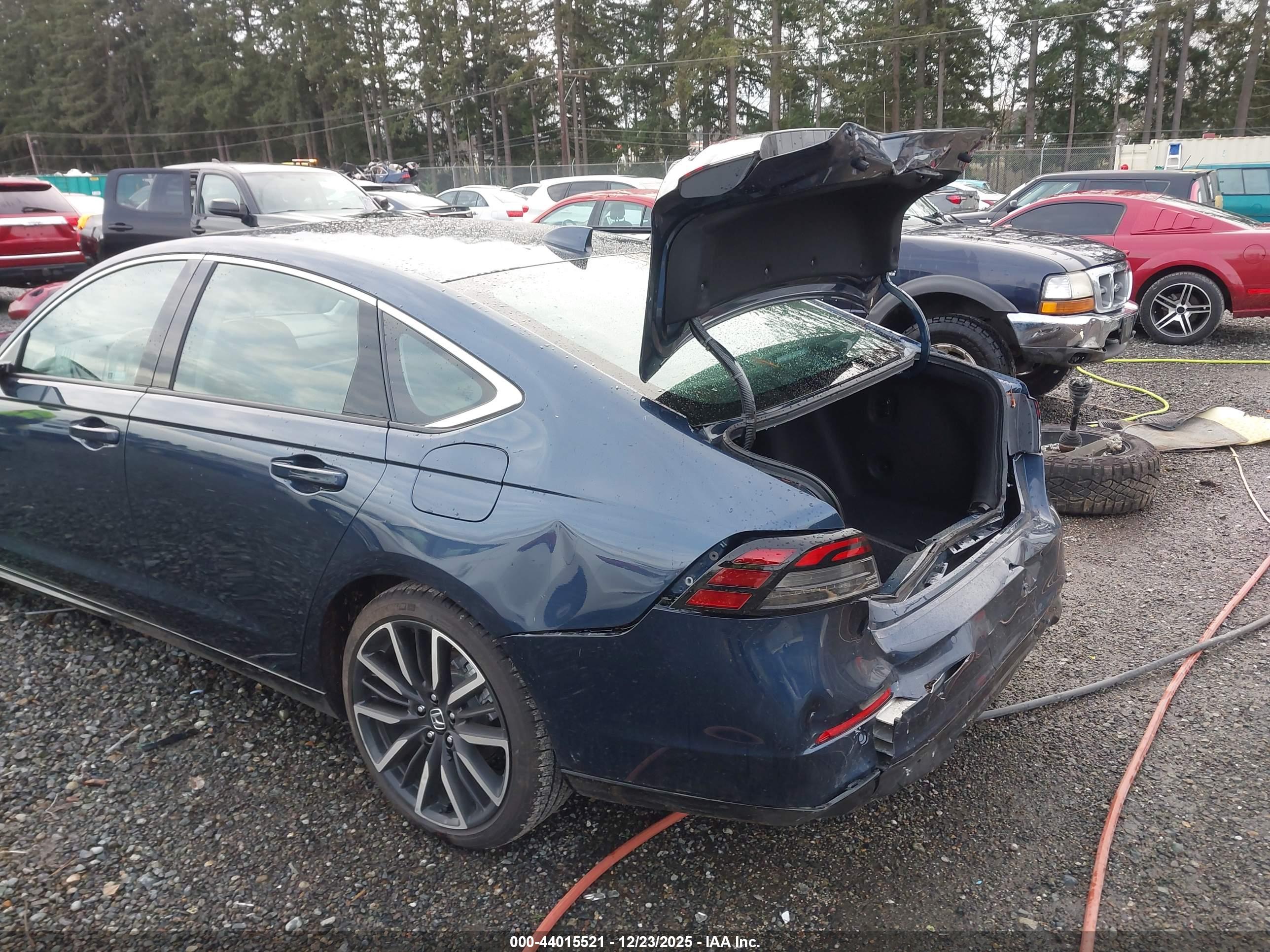 HONDA ACCORD image 6