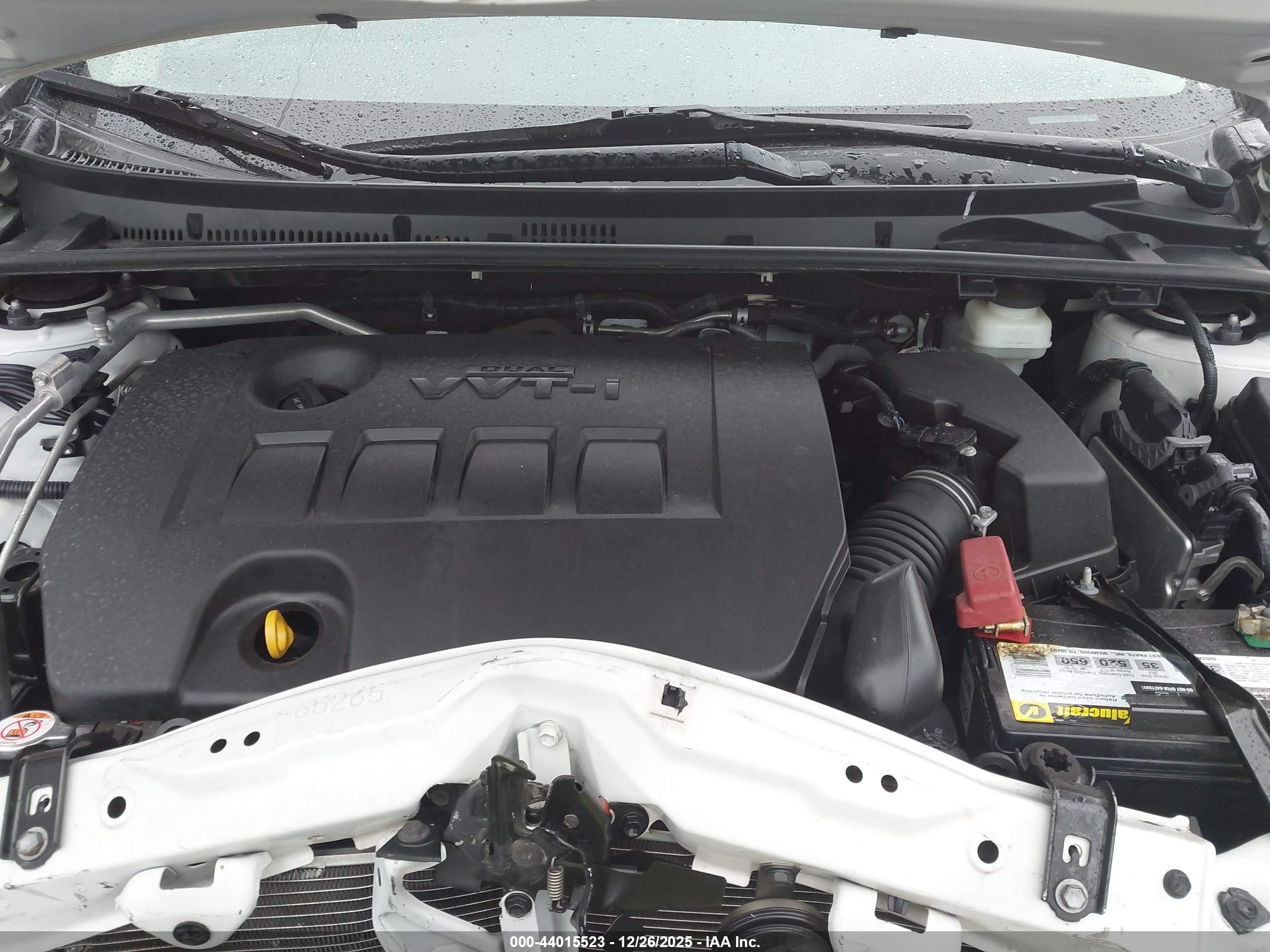 TOYOTA COROLLA image 10