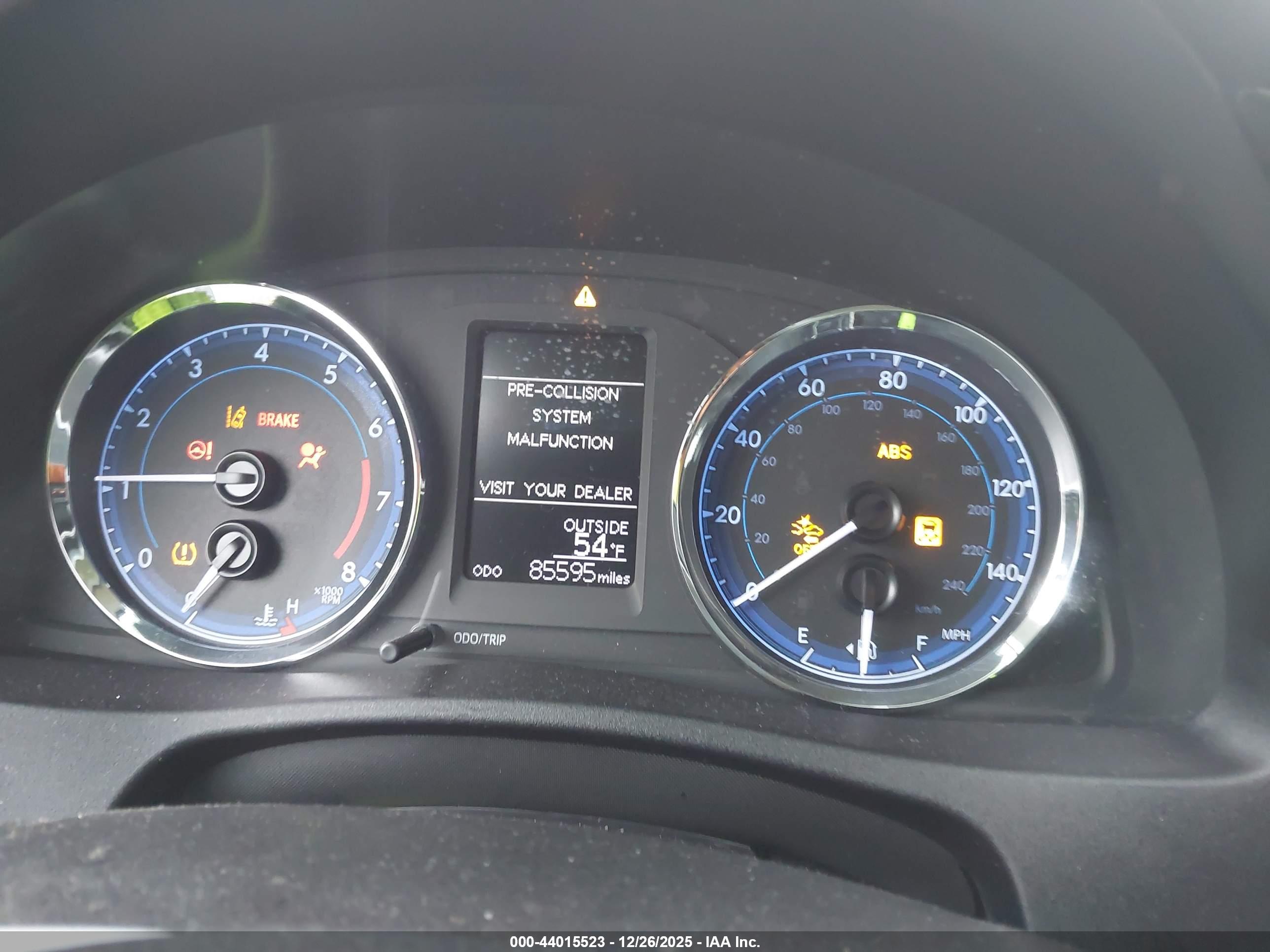 TOYOTA COROLLA image 7