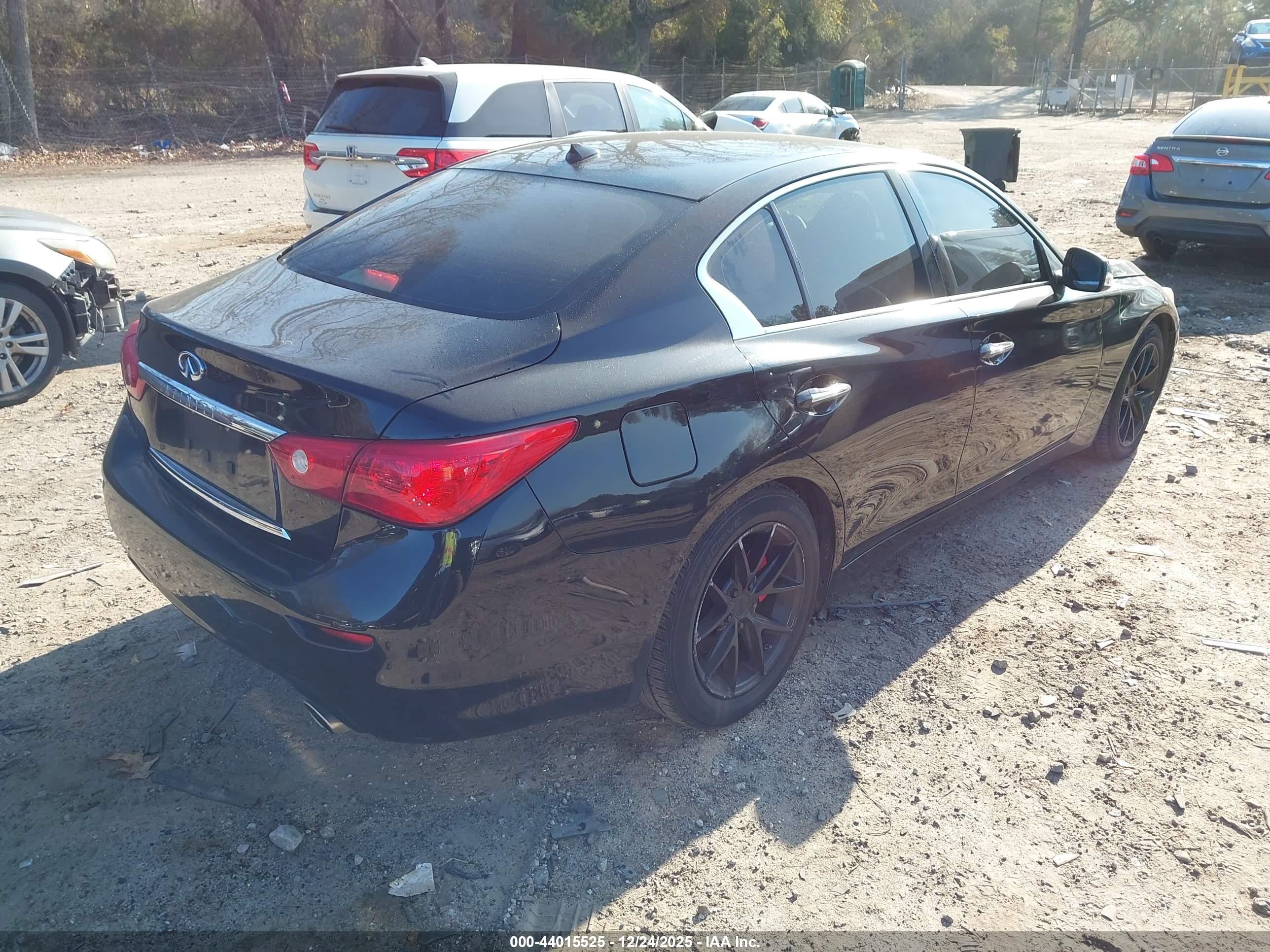 INFINITI Q50 image 4