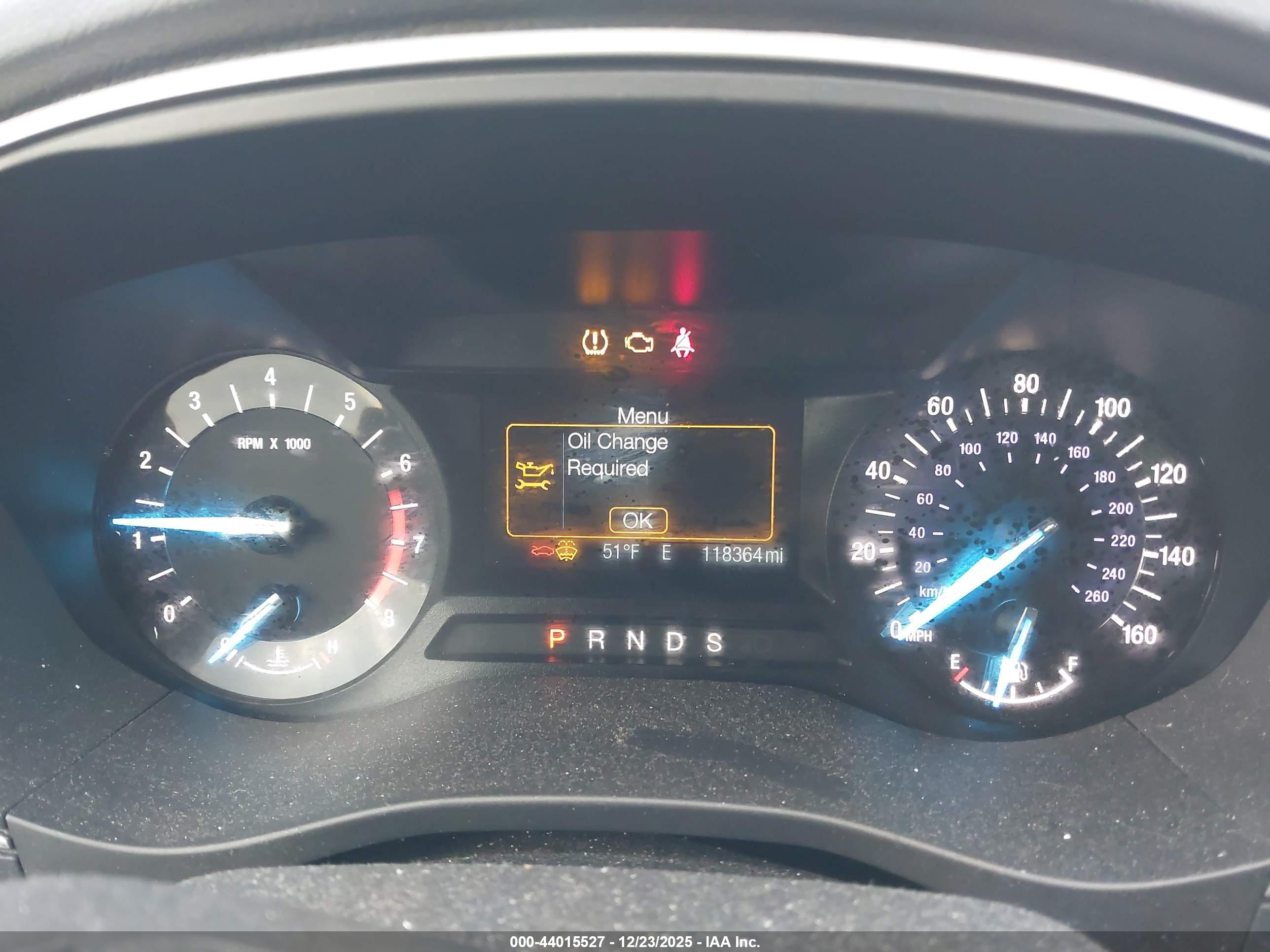 FORD FUSION image 7