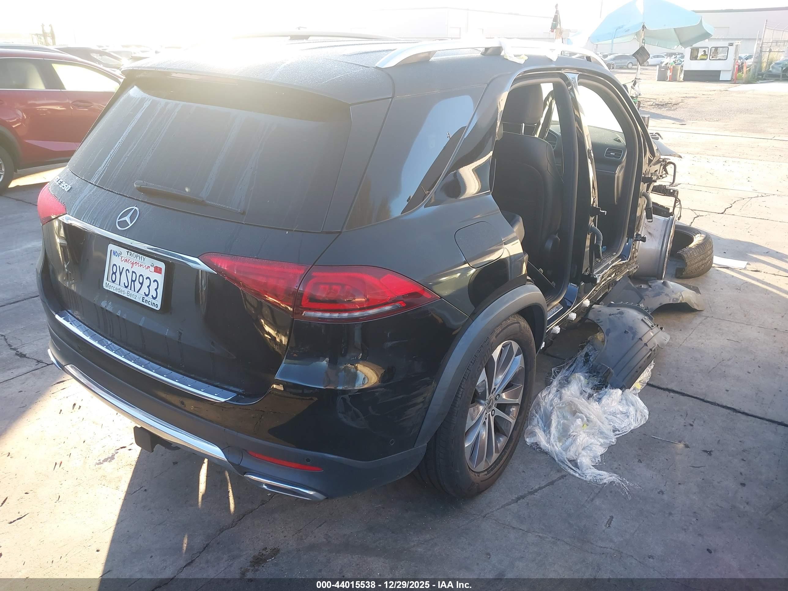 MERCEDES-BENZ GLE image 4
