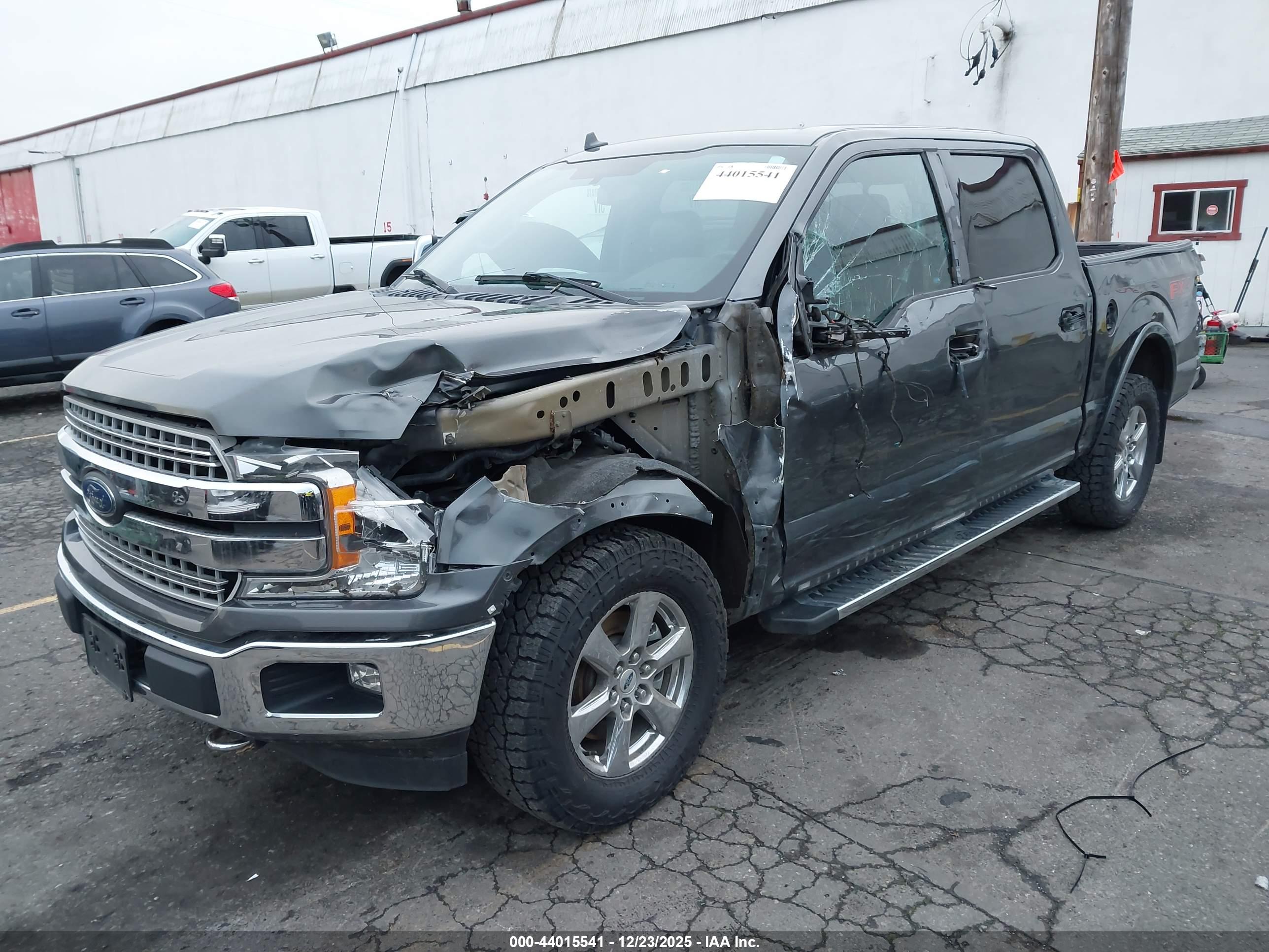 FORD F-150 image 2