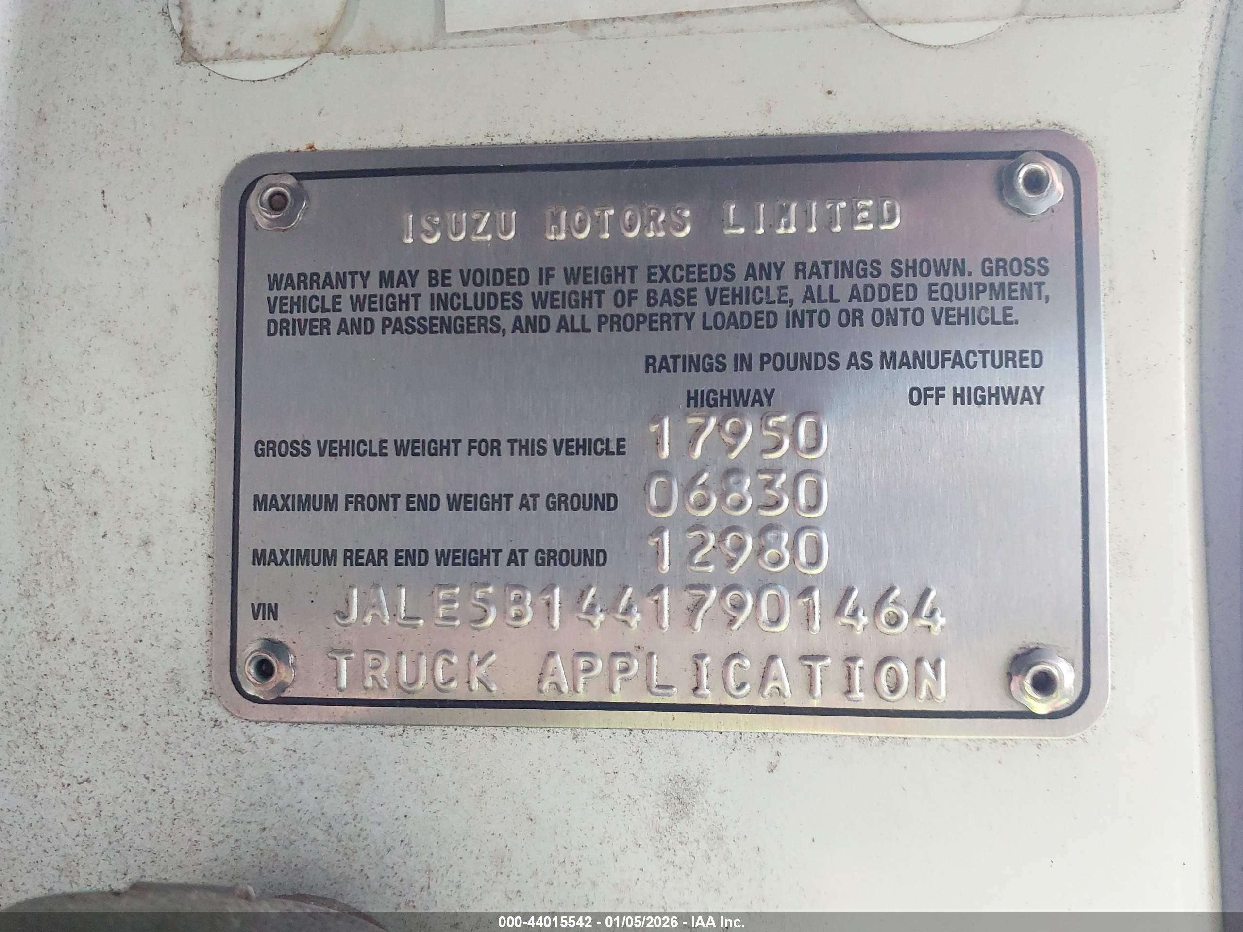 ISUZU NQR image 9