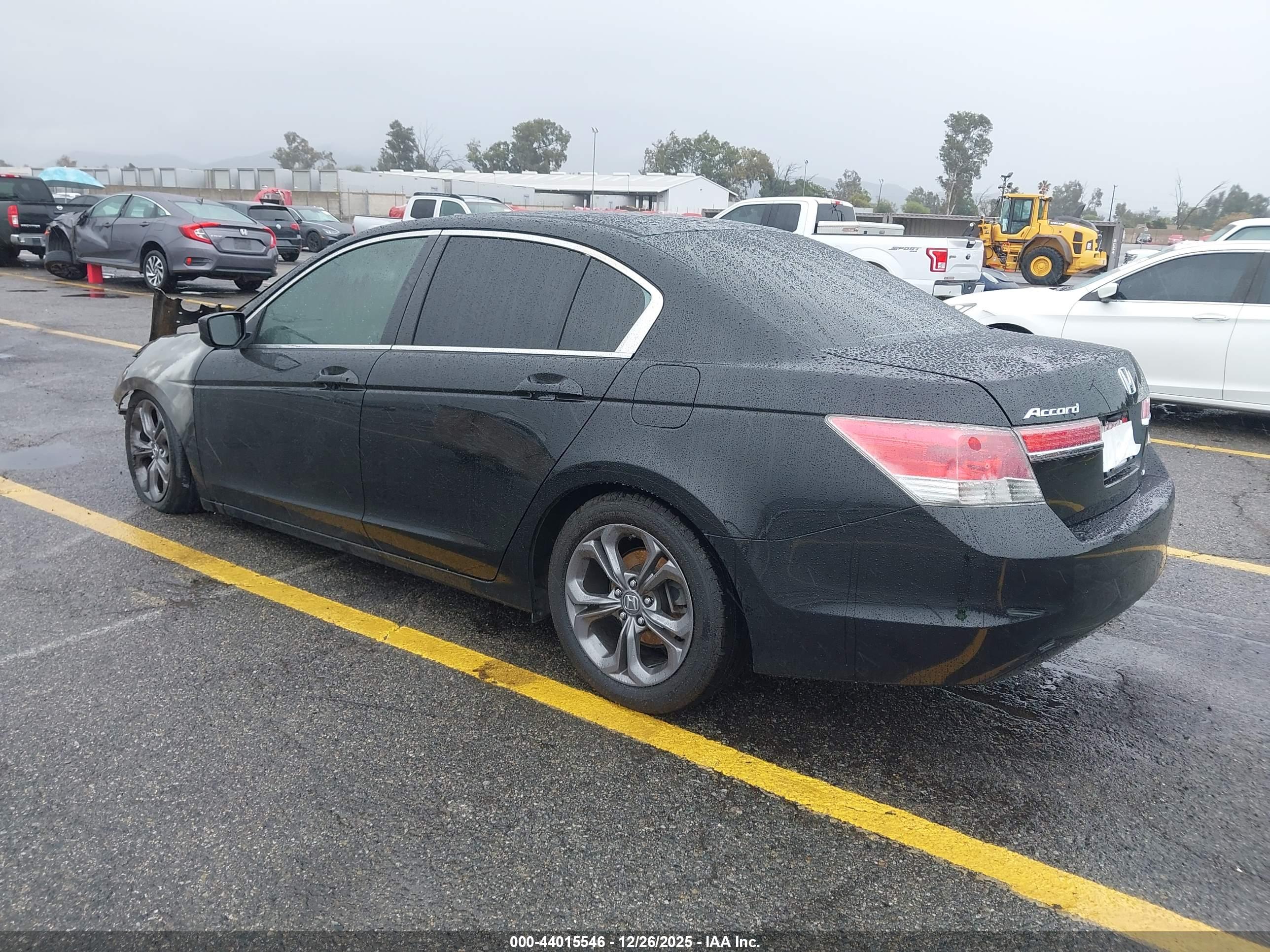 HONDA ACCORD image 3