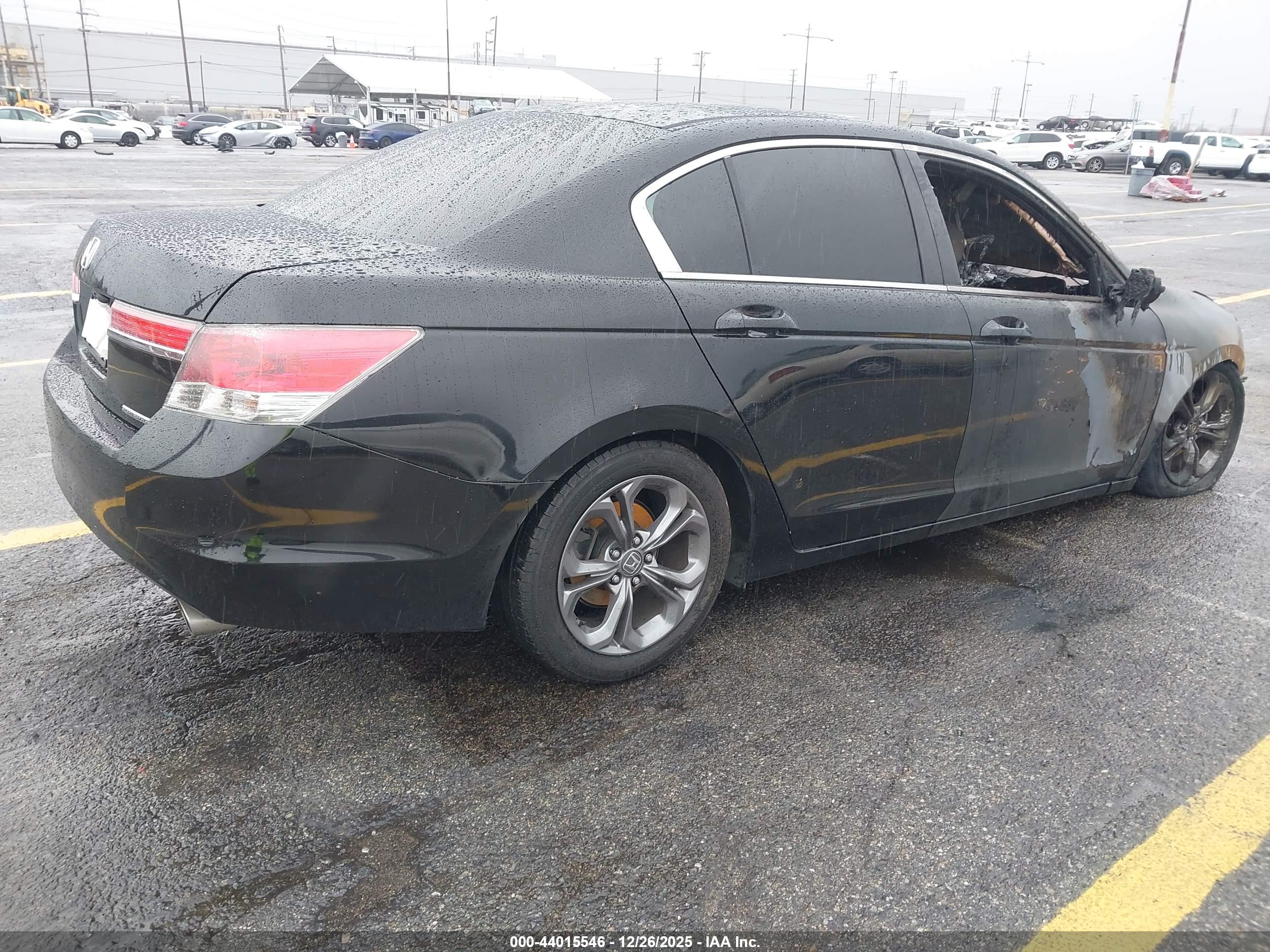 HONDA ACCORD image 4