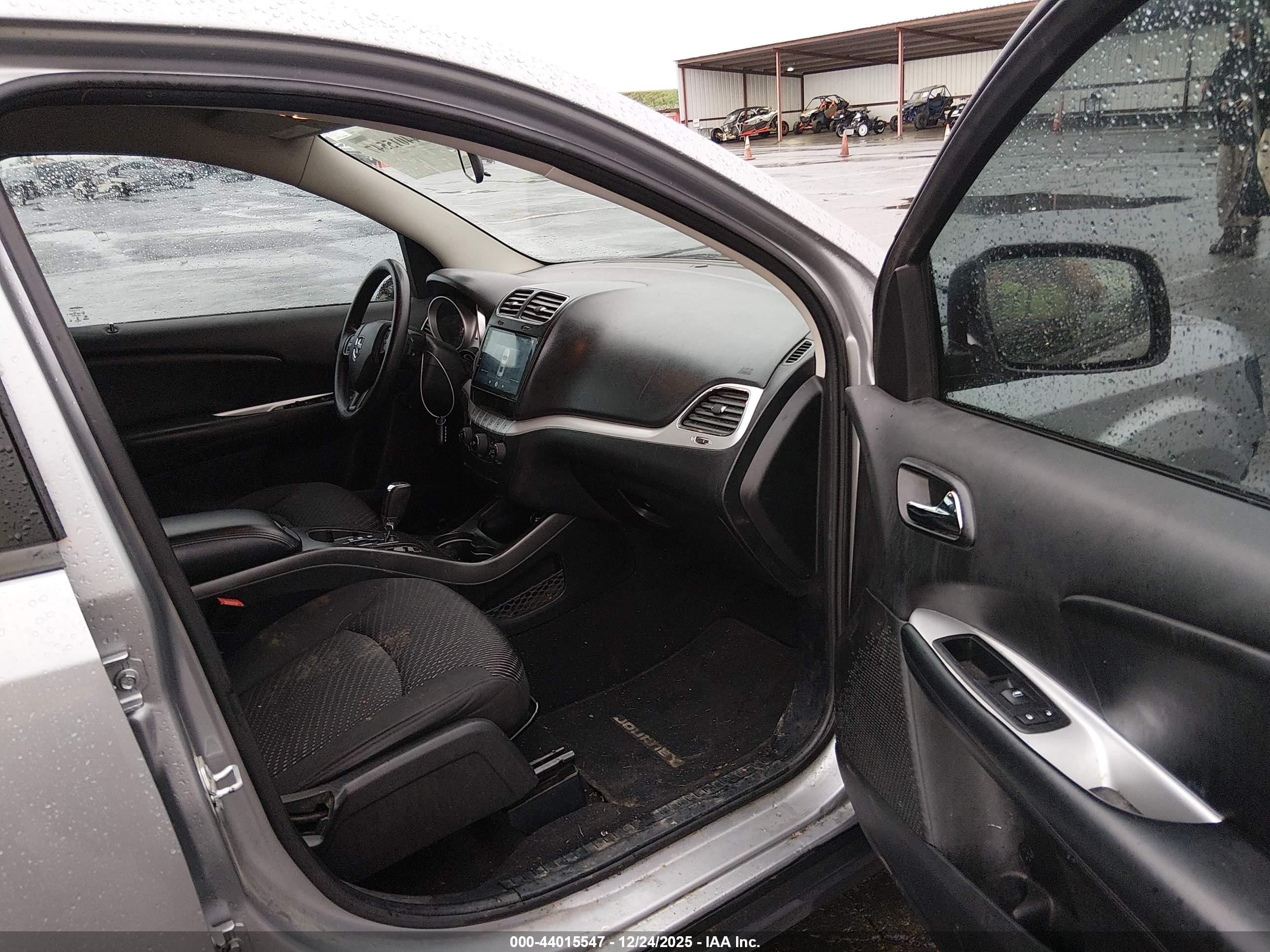 DODGE JOURNEY image 5