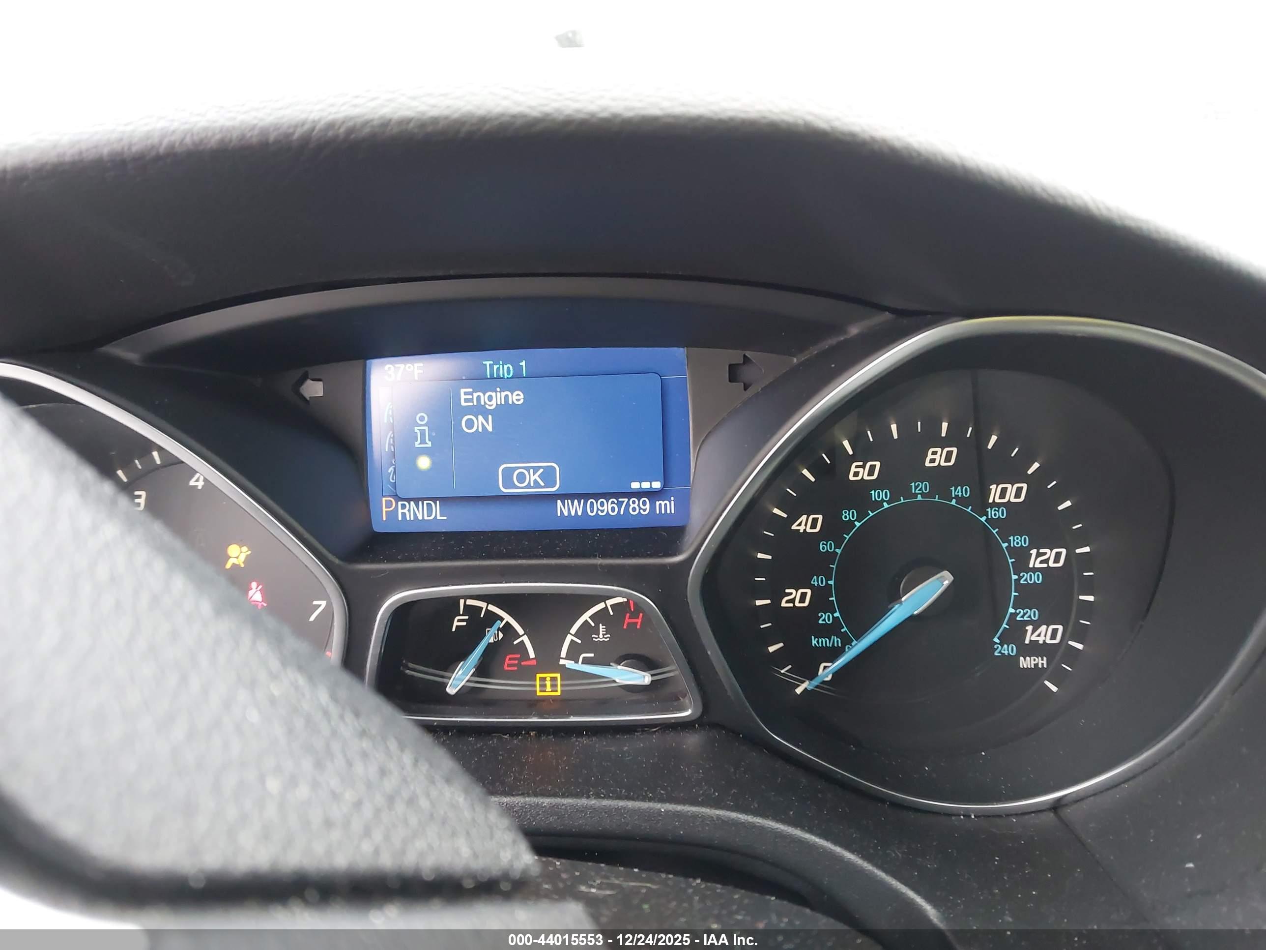 FORD FOCUS image 7