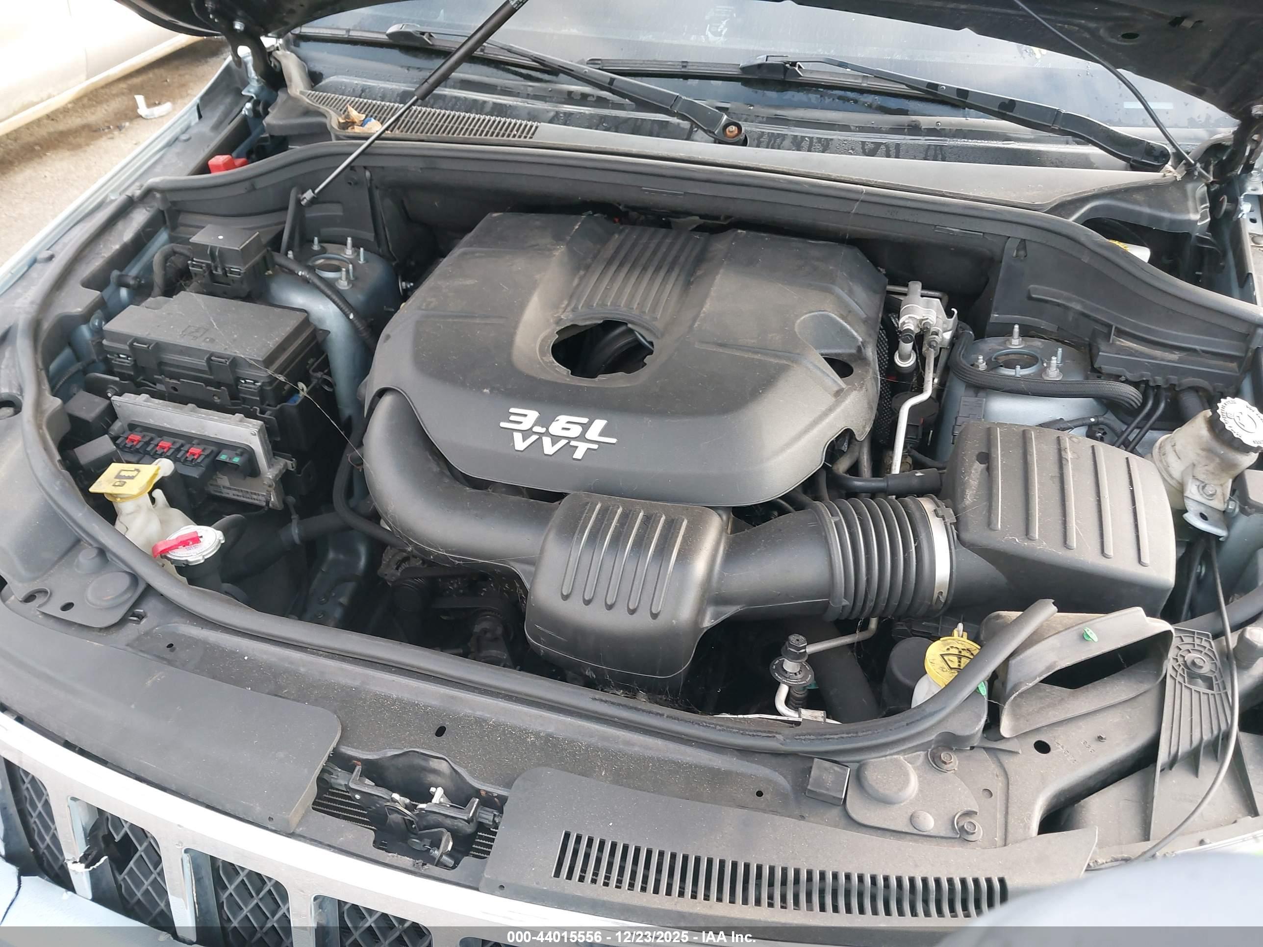 JEEP GRAND image 10