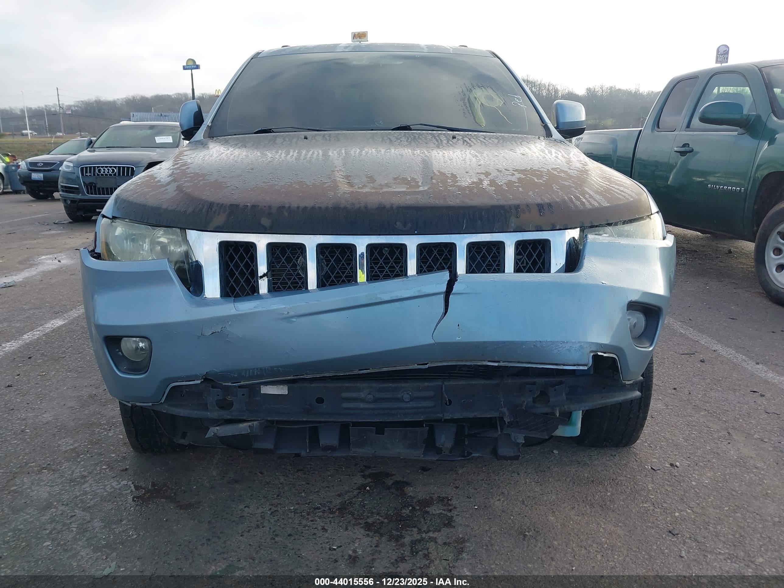 JEEP GRAND image 6