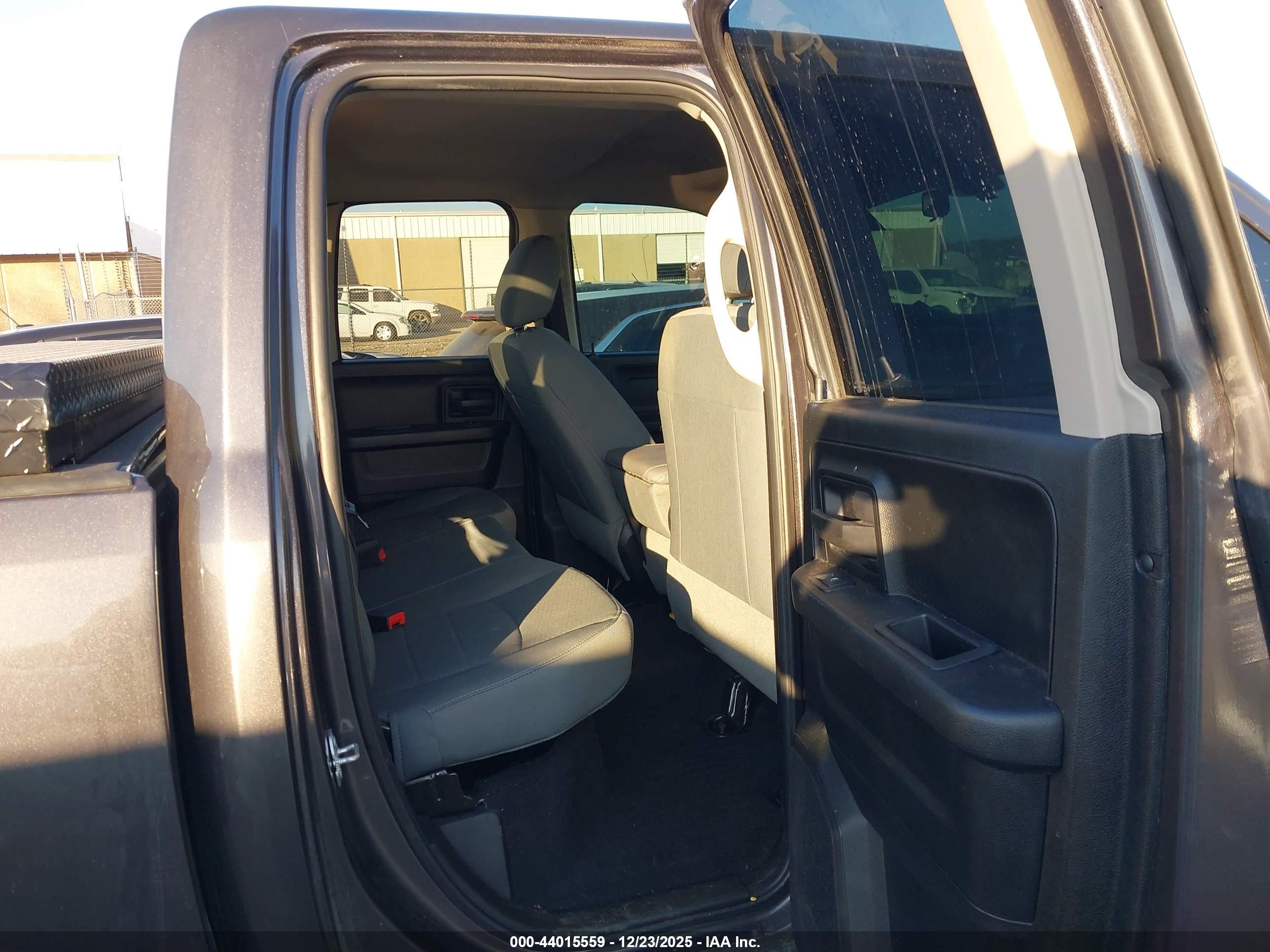 RAM 1500 image 8