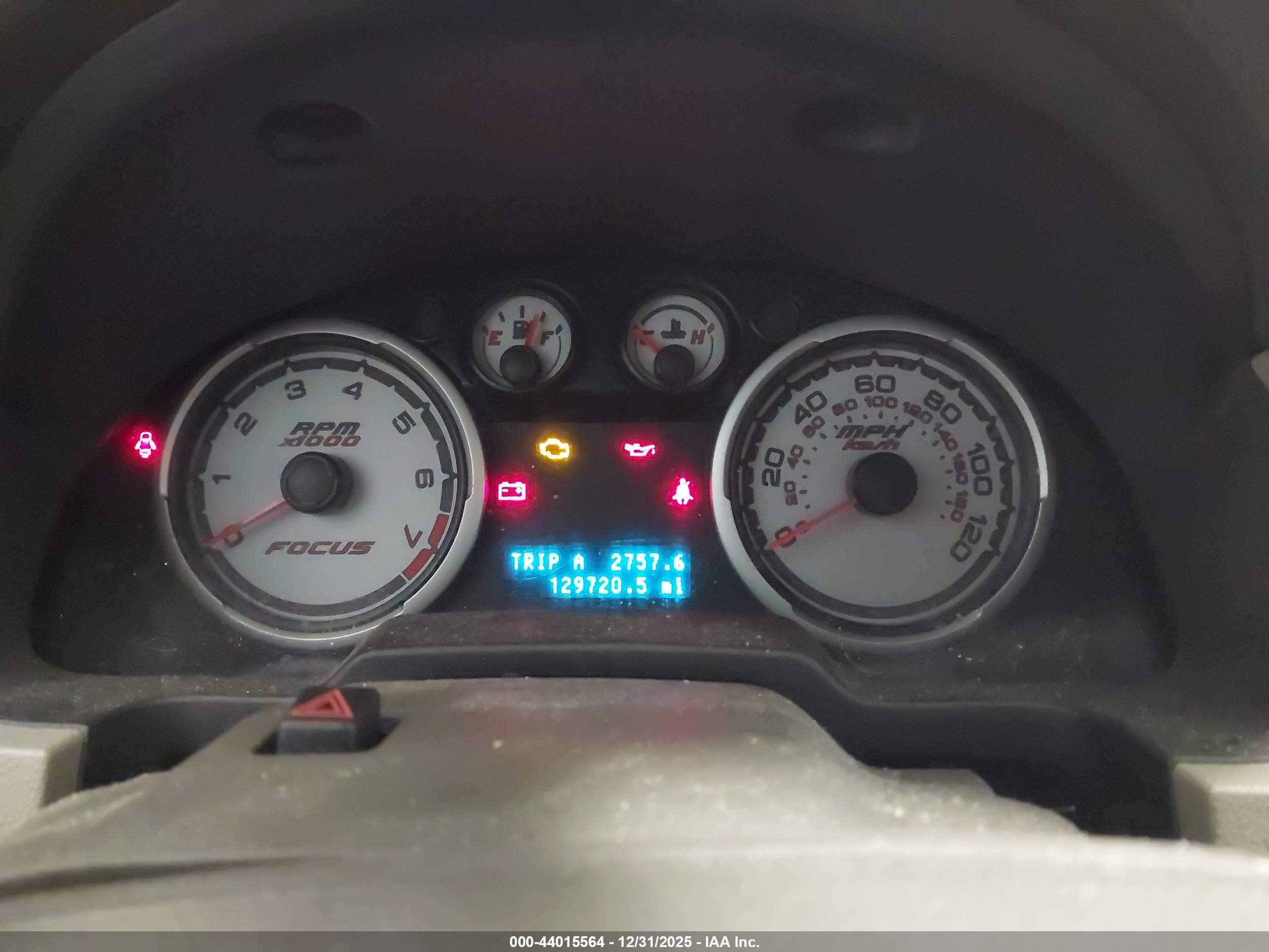 FORD FOCUS image 7