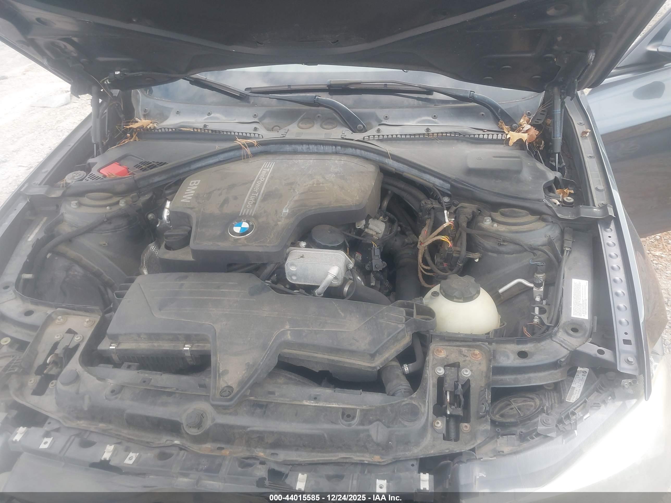 BMW 328I image 10