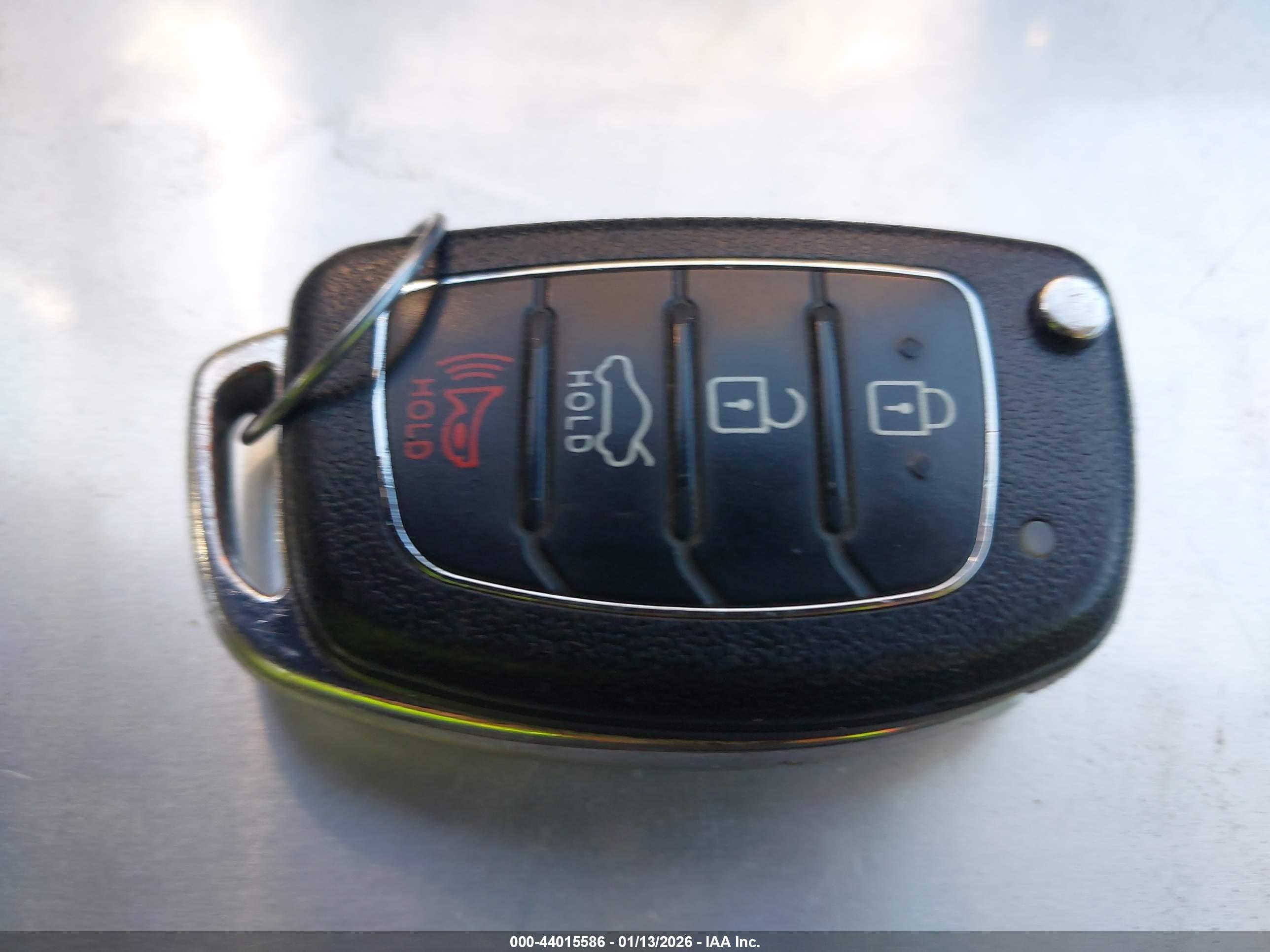 HYUNDAI SONATA image 11