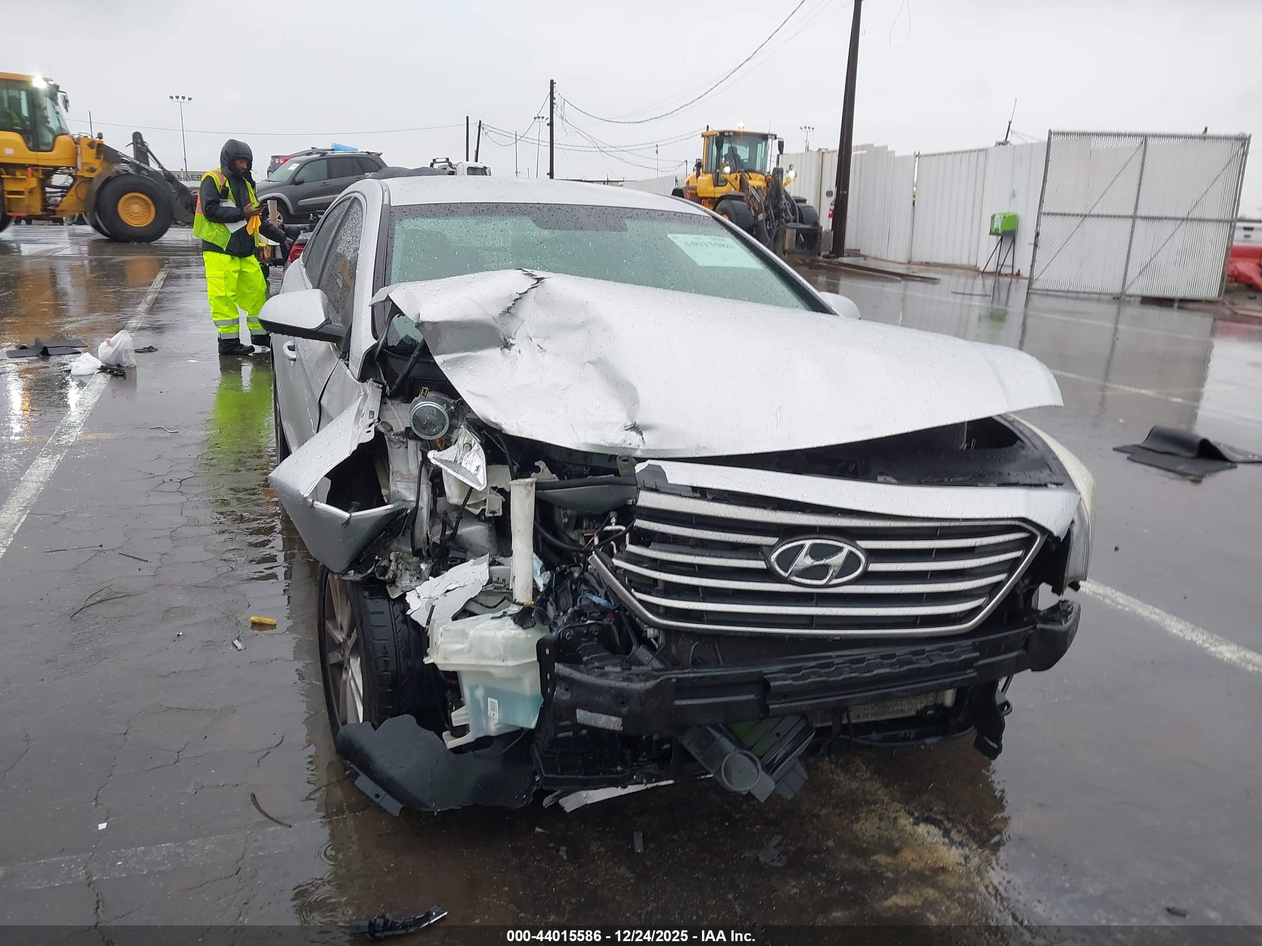 HYUNDAI SONATA image 6