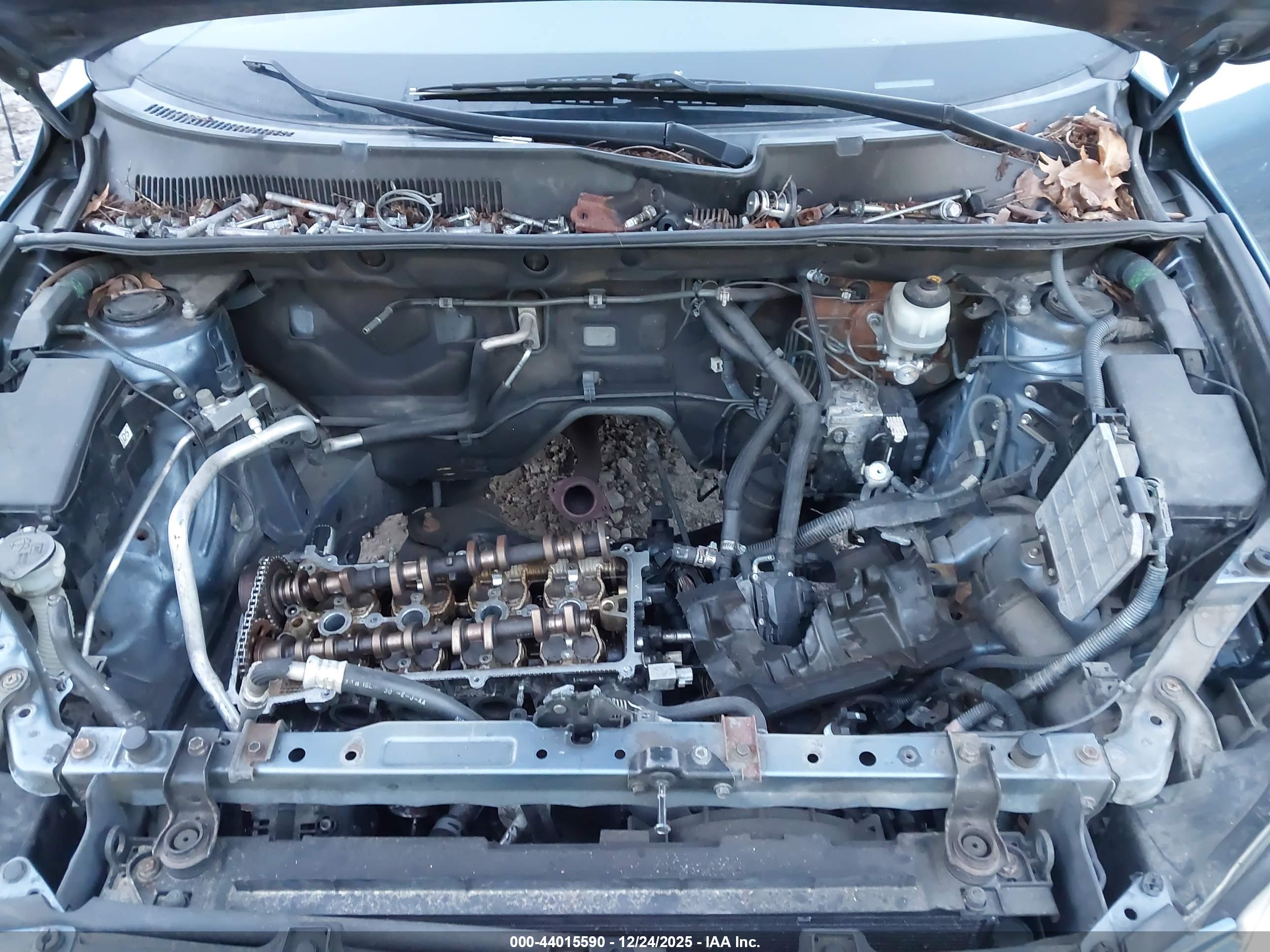 TOYOTA RAV4 image 10