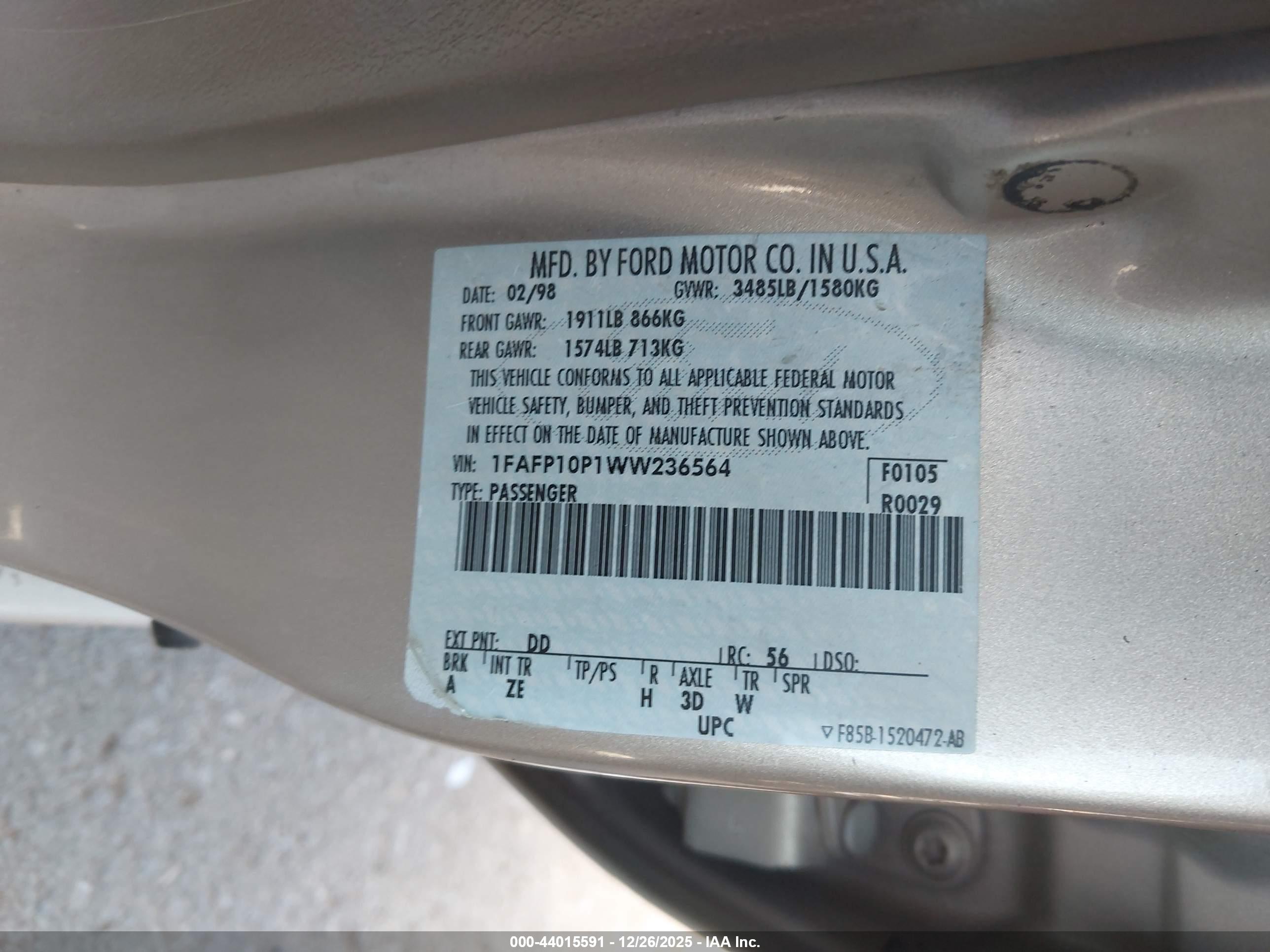 FORD ESCORT image 9