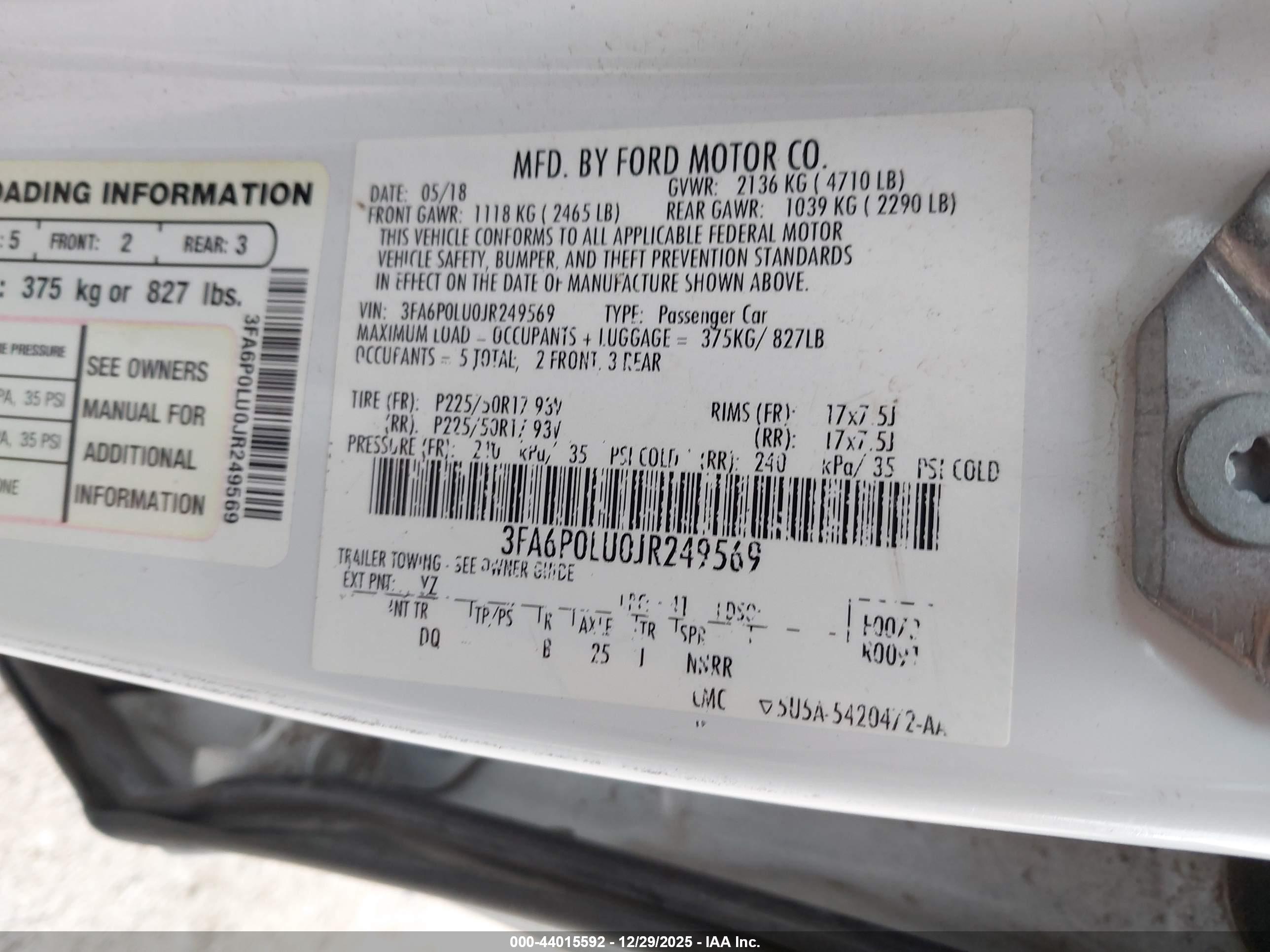FORD FUSION image 9