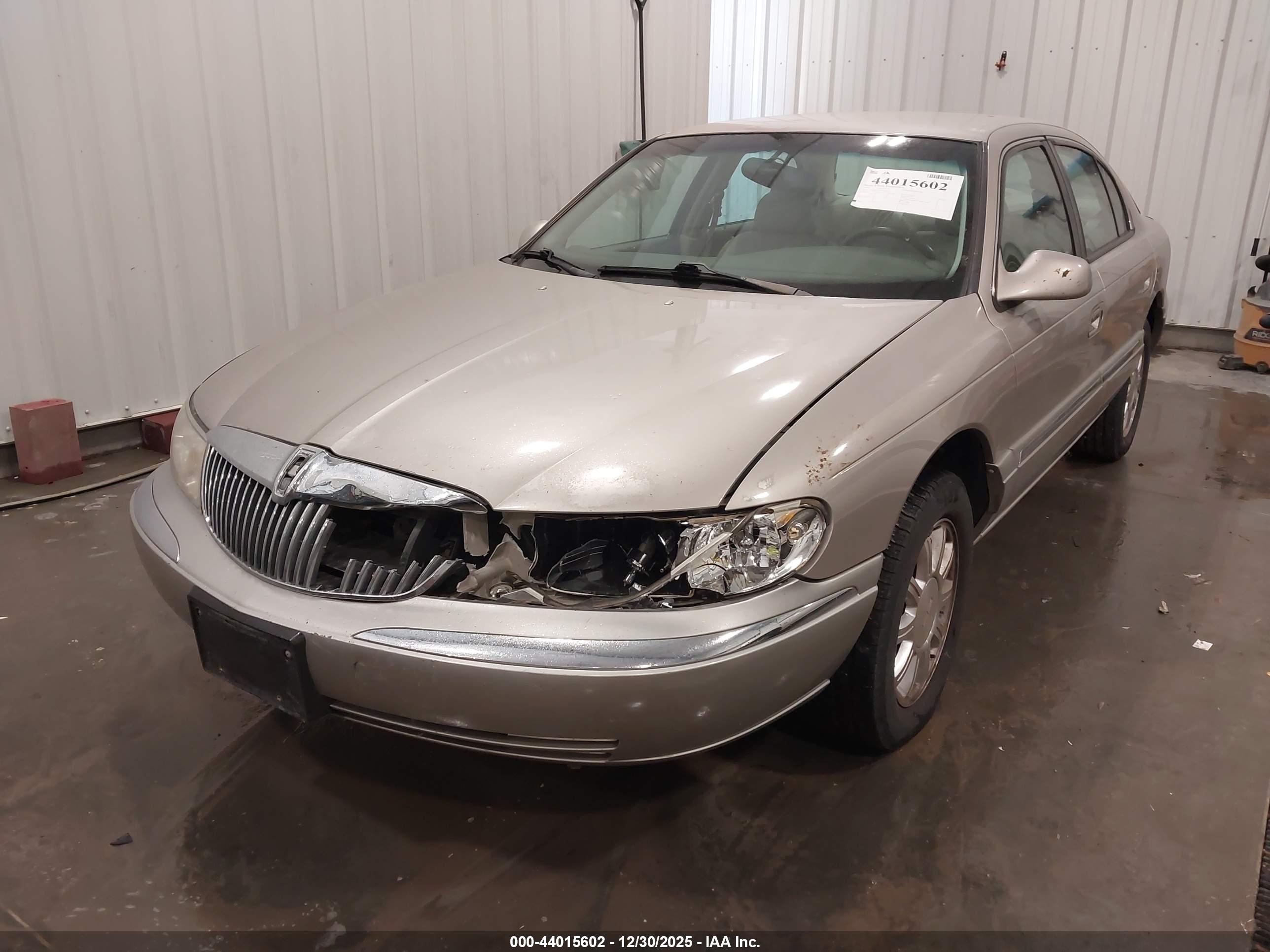 LINCOLN CONTINENTAL image 6