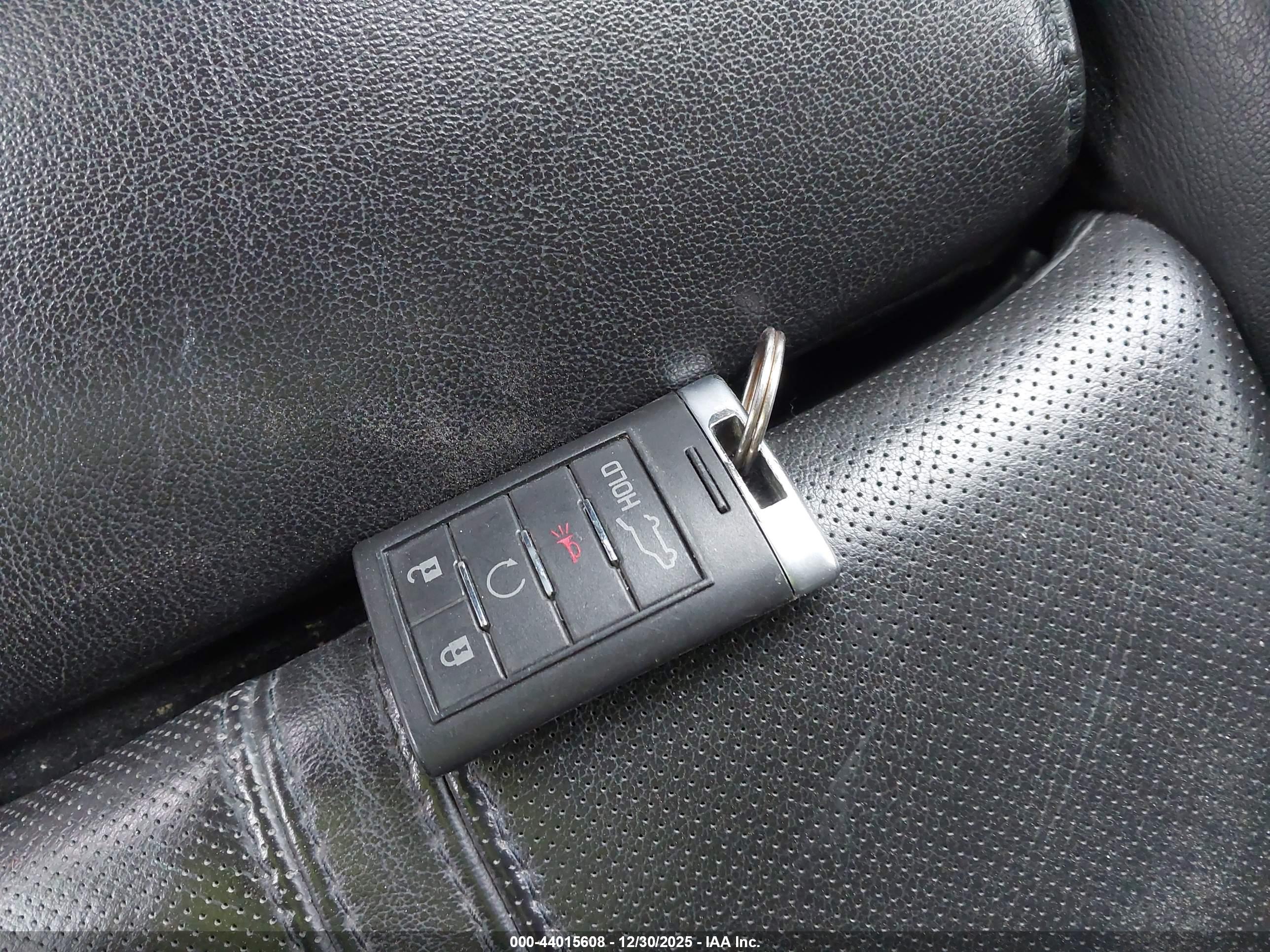 CADILLAC SRX image 11