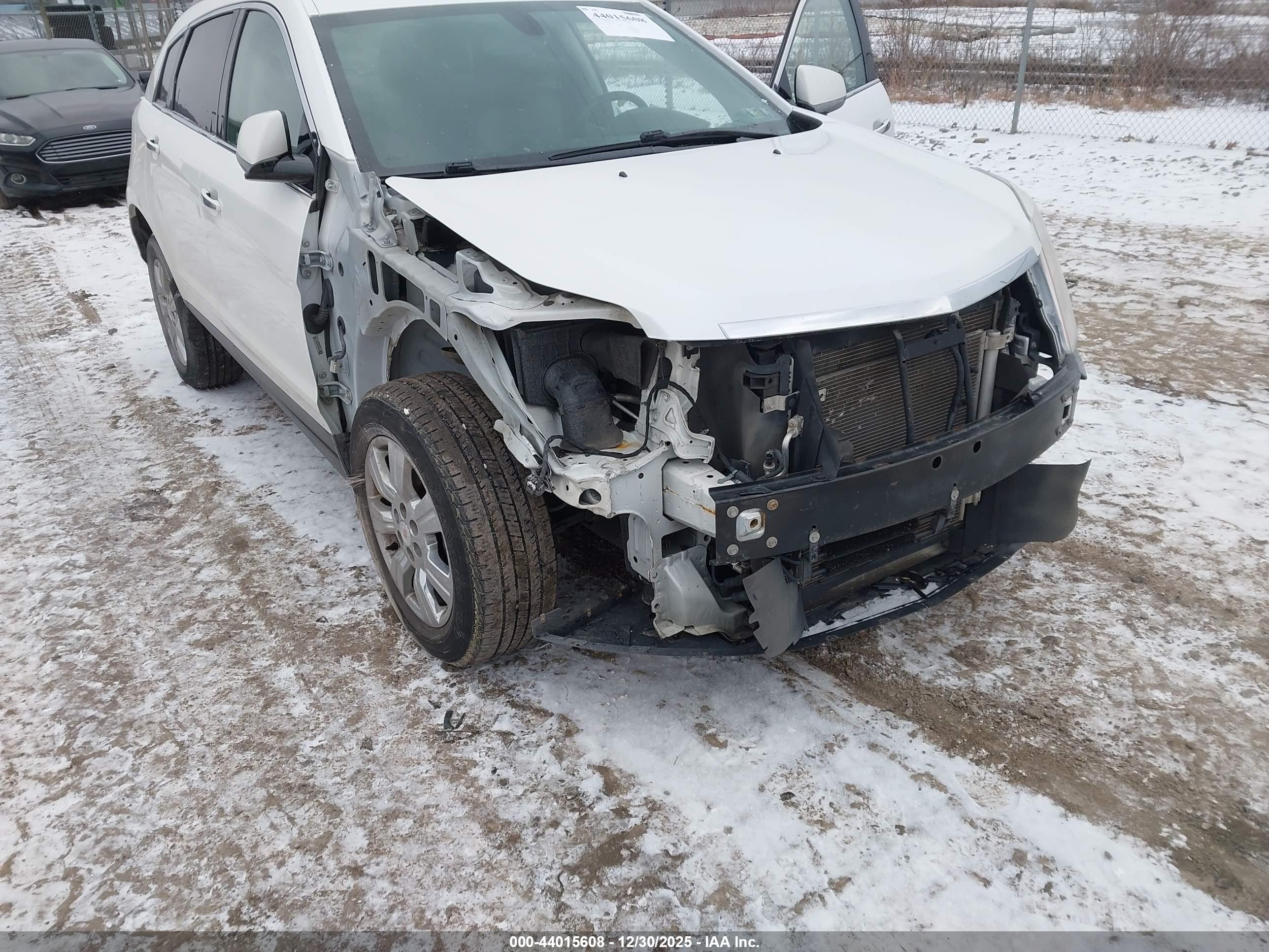 CADILLAC SRX image 6