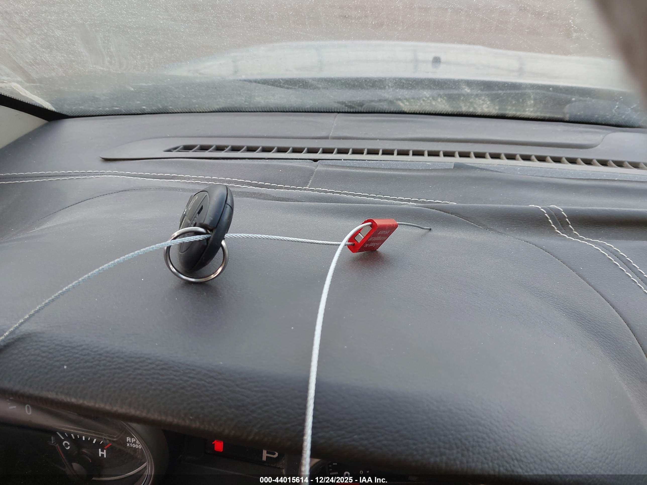 JEEP GRAND image 11