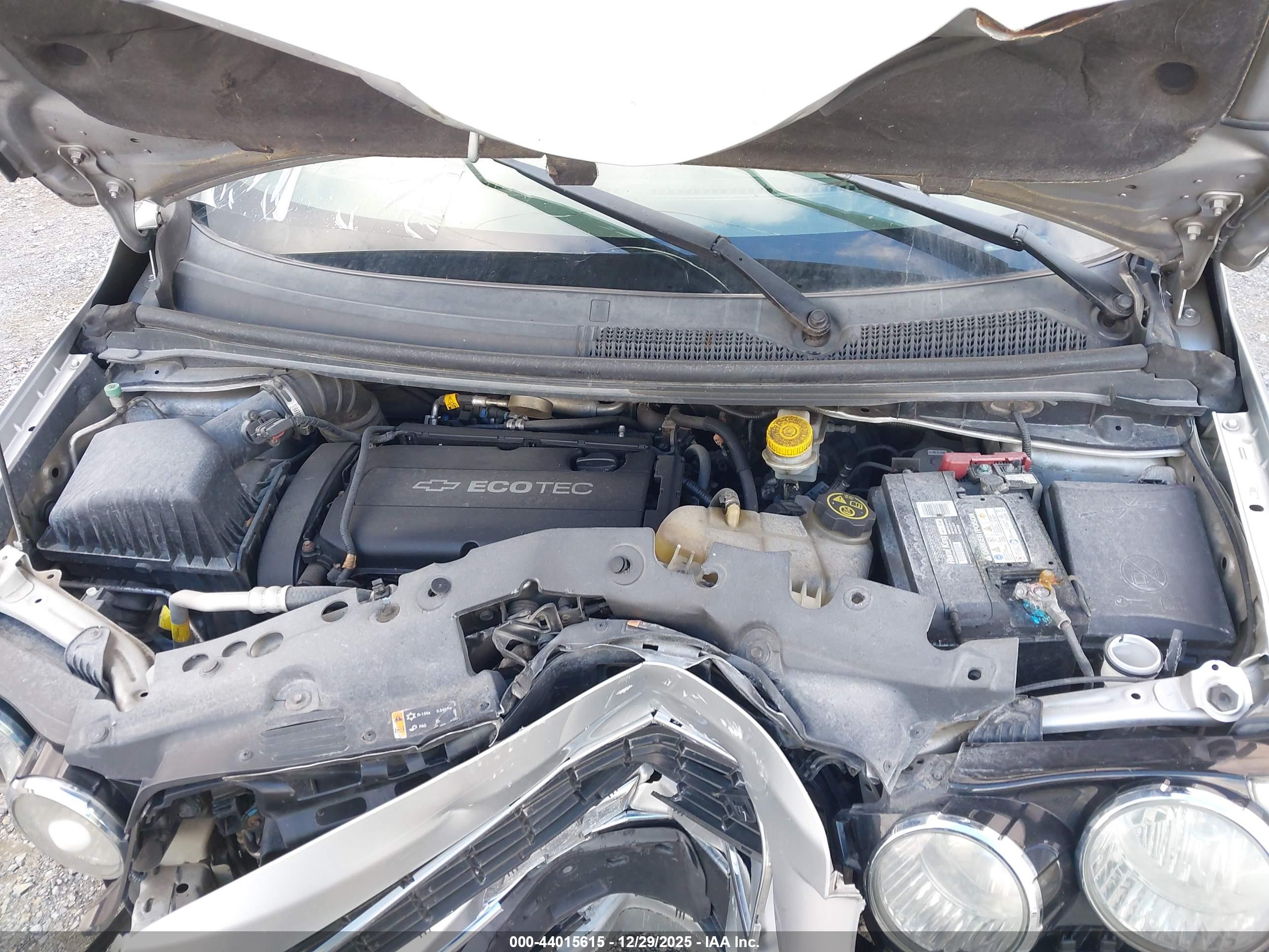 CHEVROLET SONIC image 10