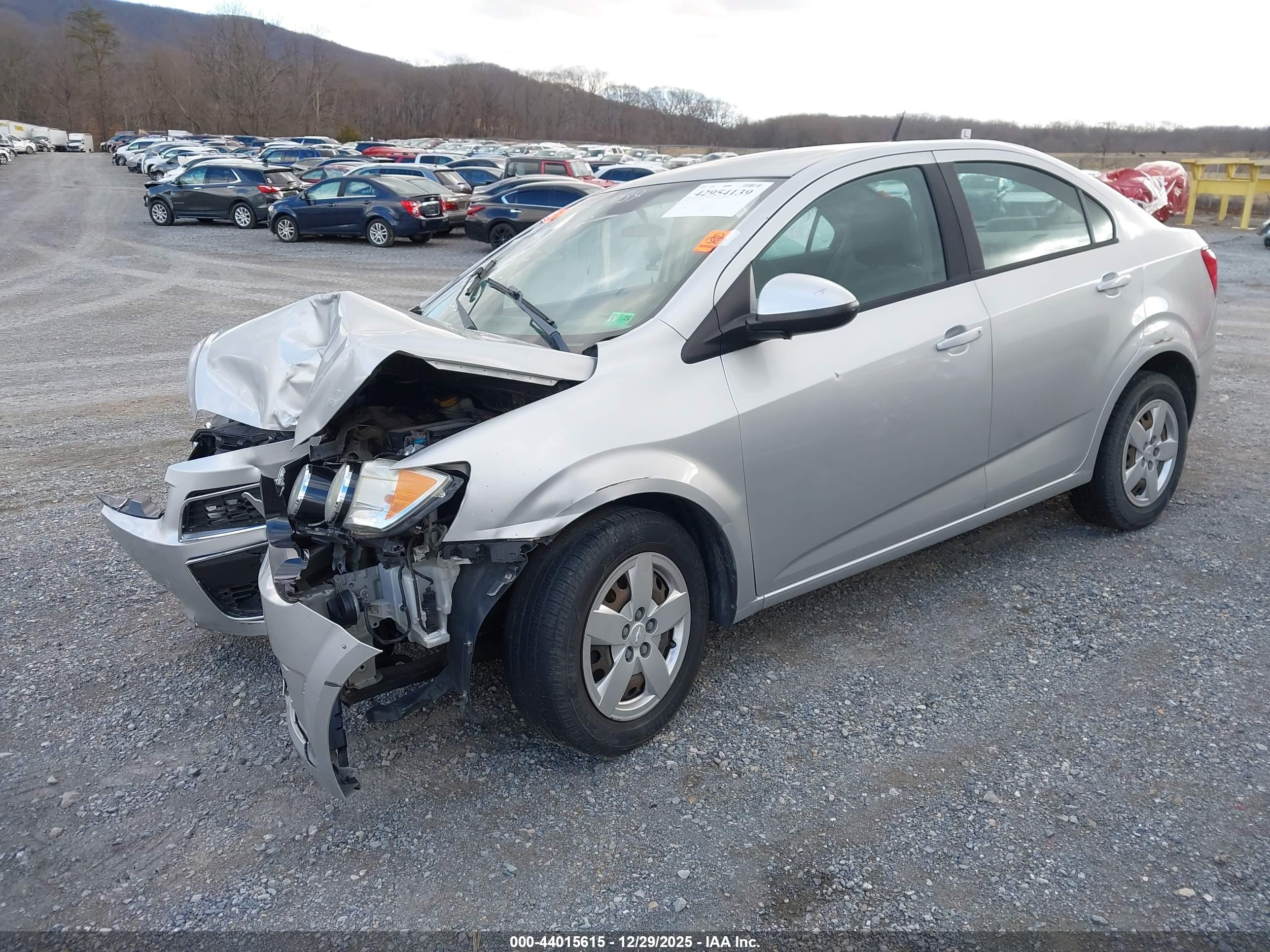 CHEVROLET SONIC image 2