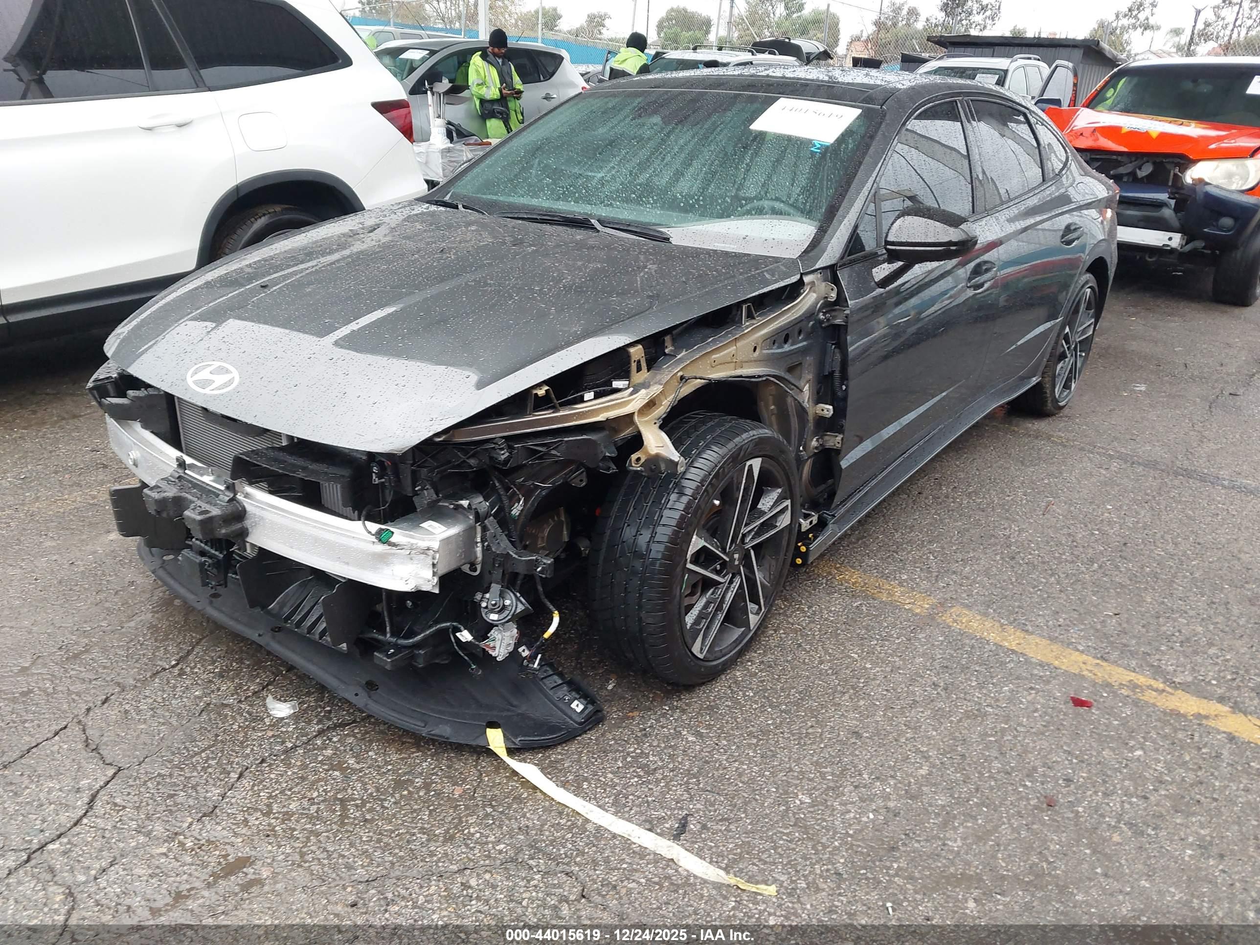 HYUNDAI SONATA image 2