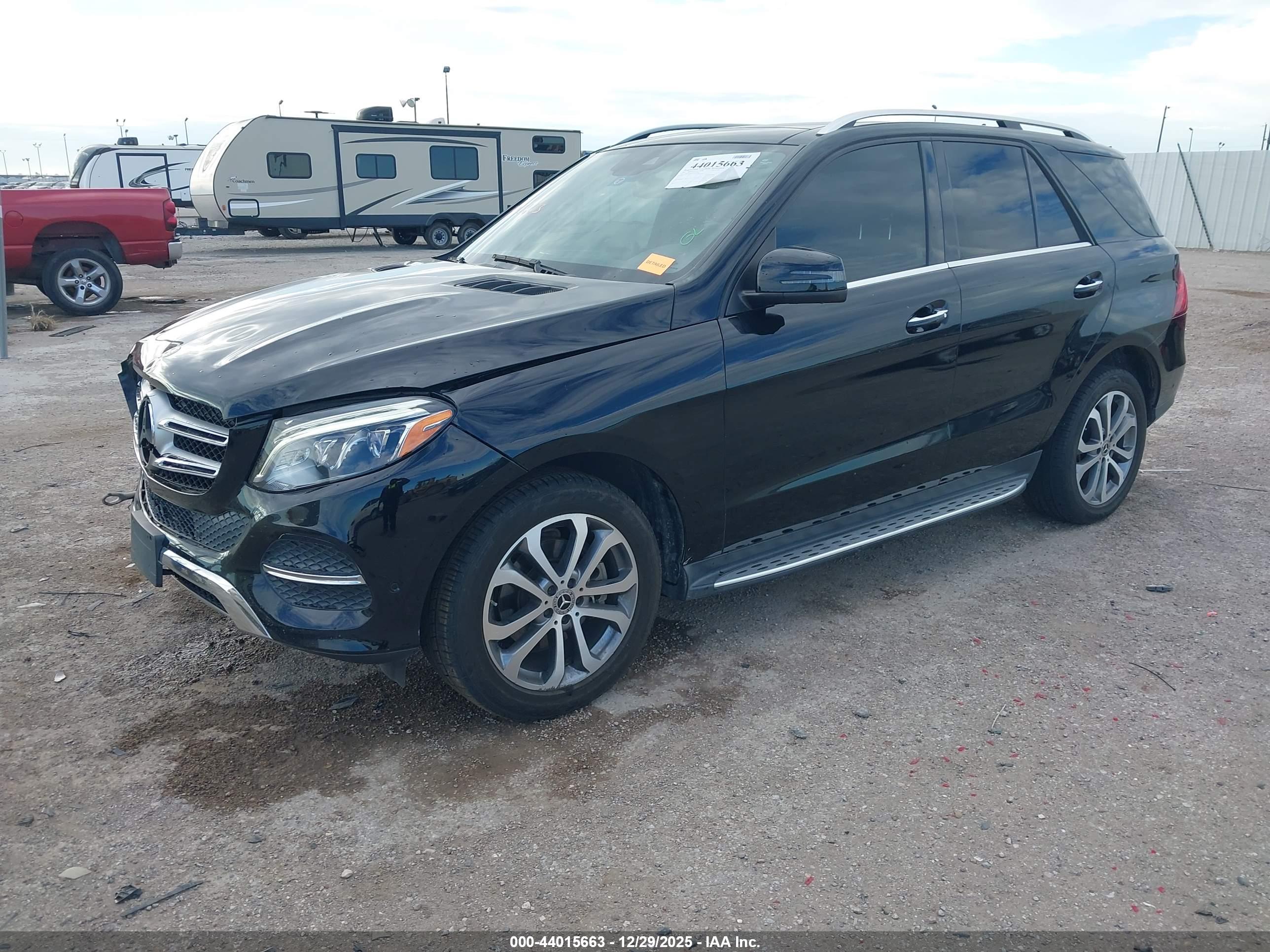 MERCEDES-BENZ GLE image 2