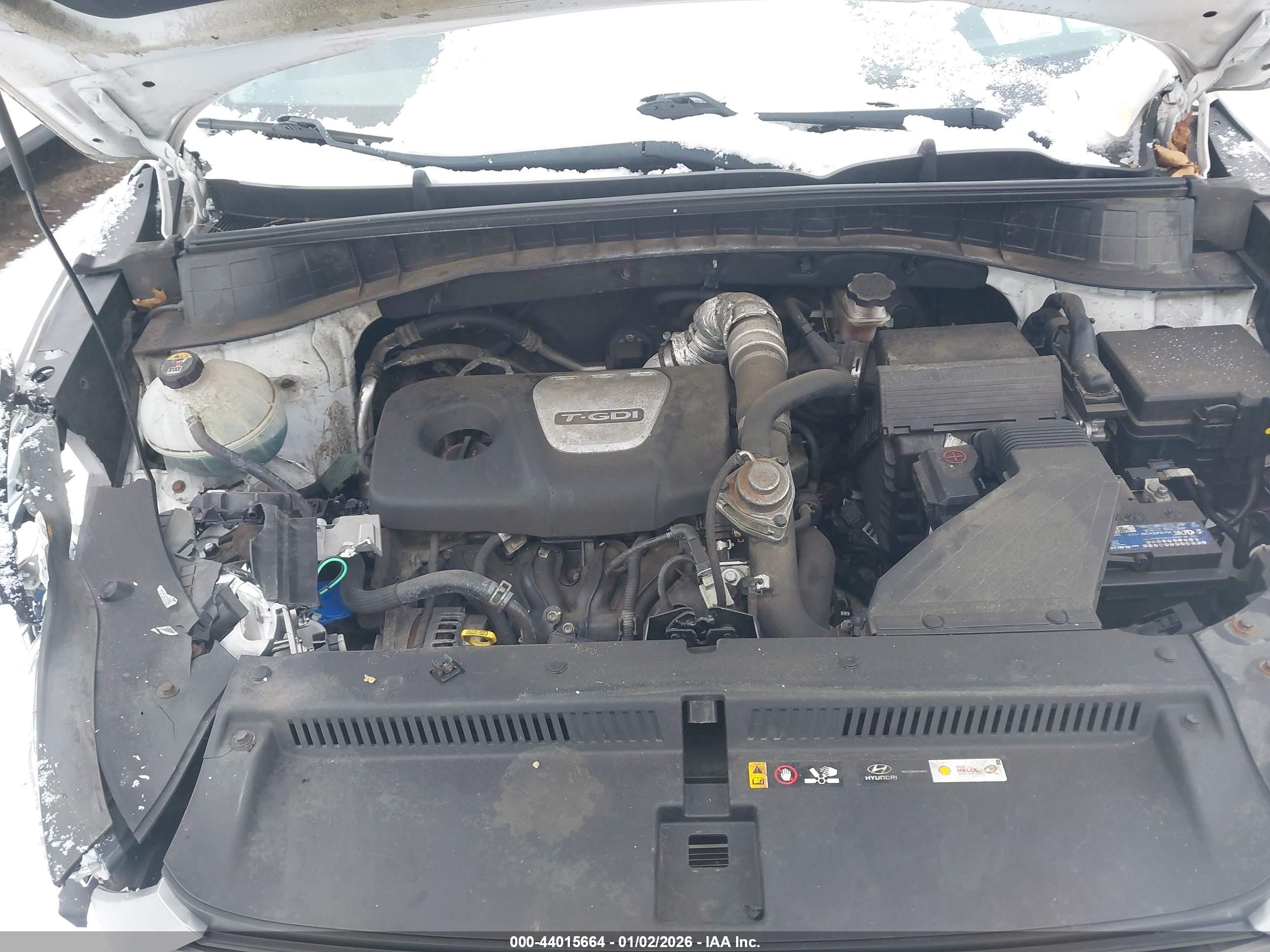 HYUNDAI TUCSON image 10