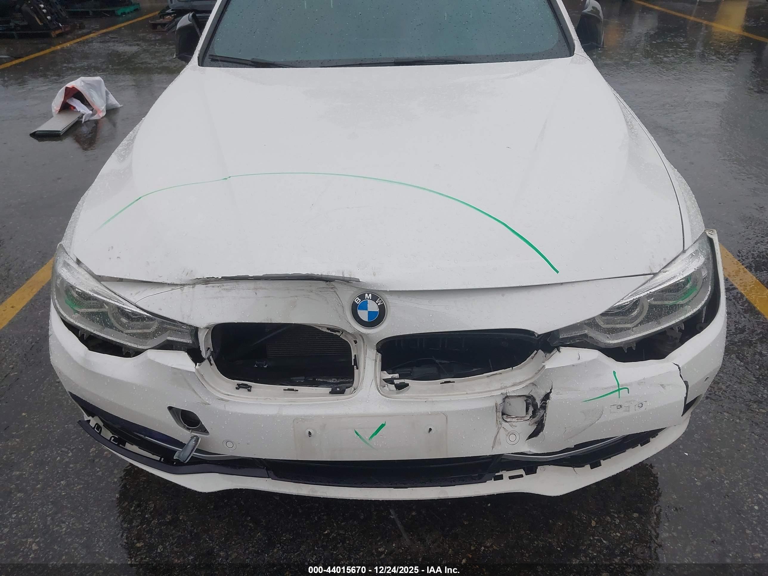 BMW 330I image 6