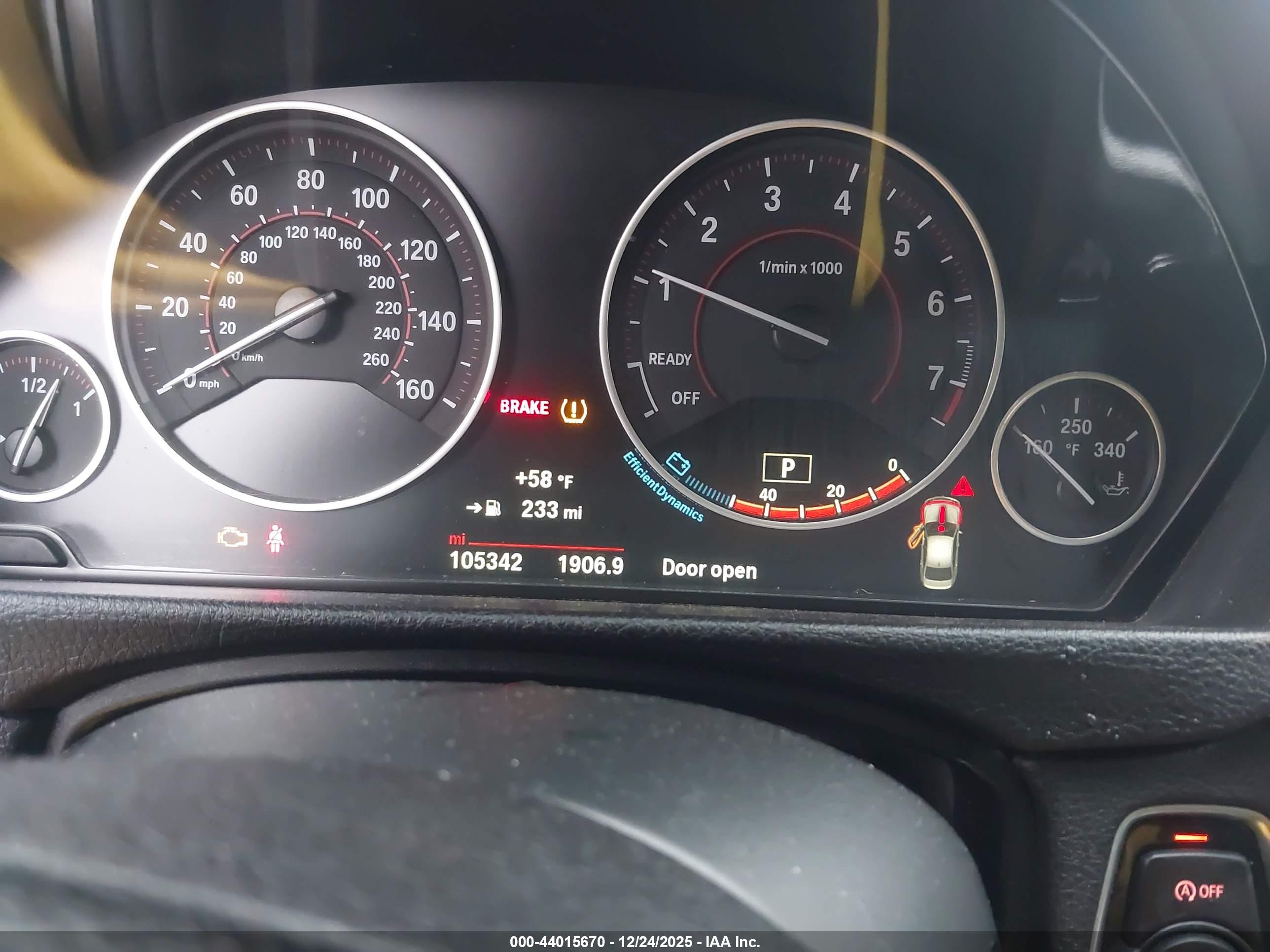 BMW 330I image 7