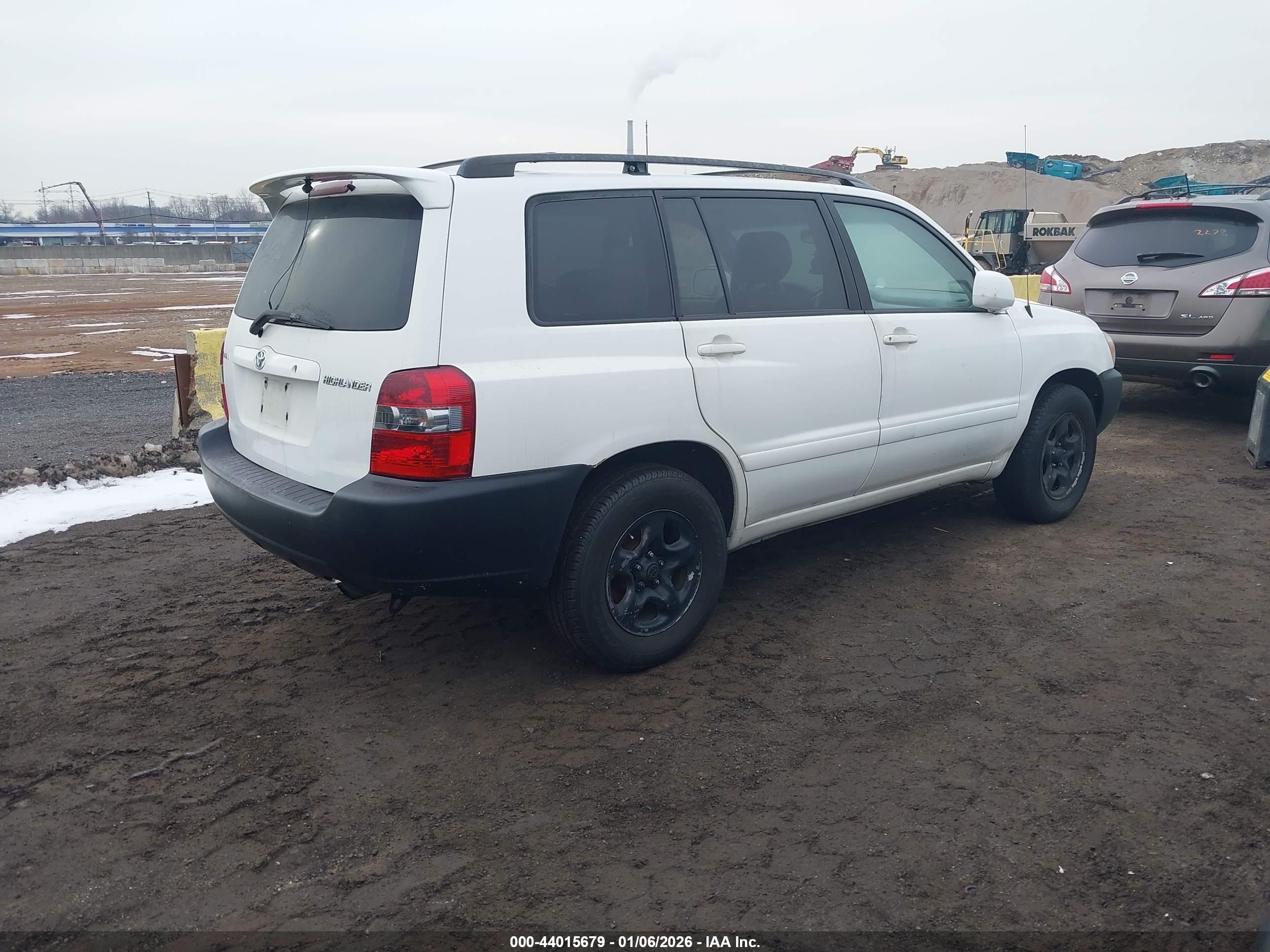 TOYOTA HIGHLANDER image 4