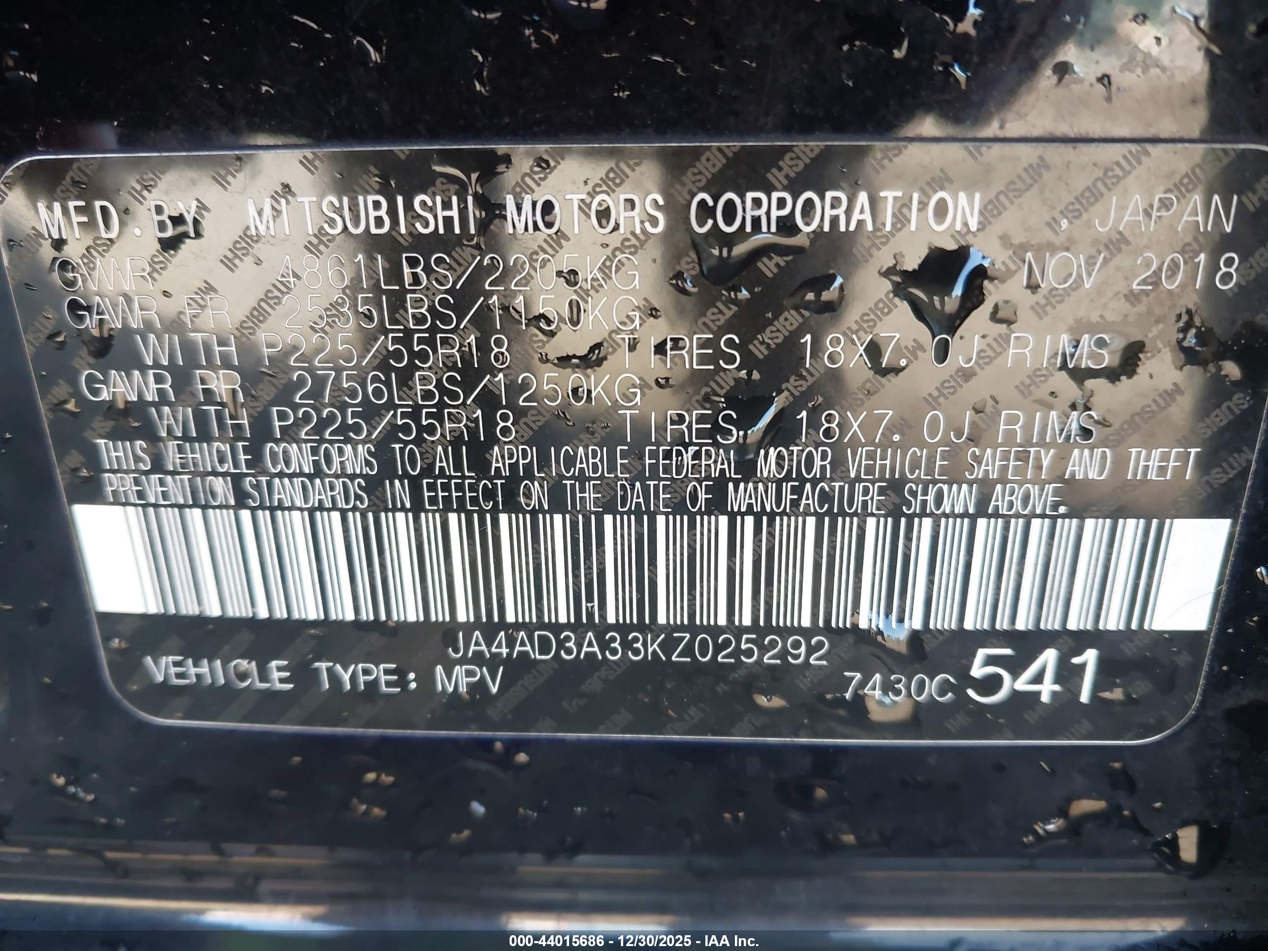 MITSUBISHI OUTLANDER image 9