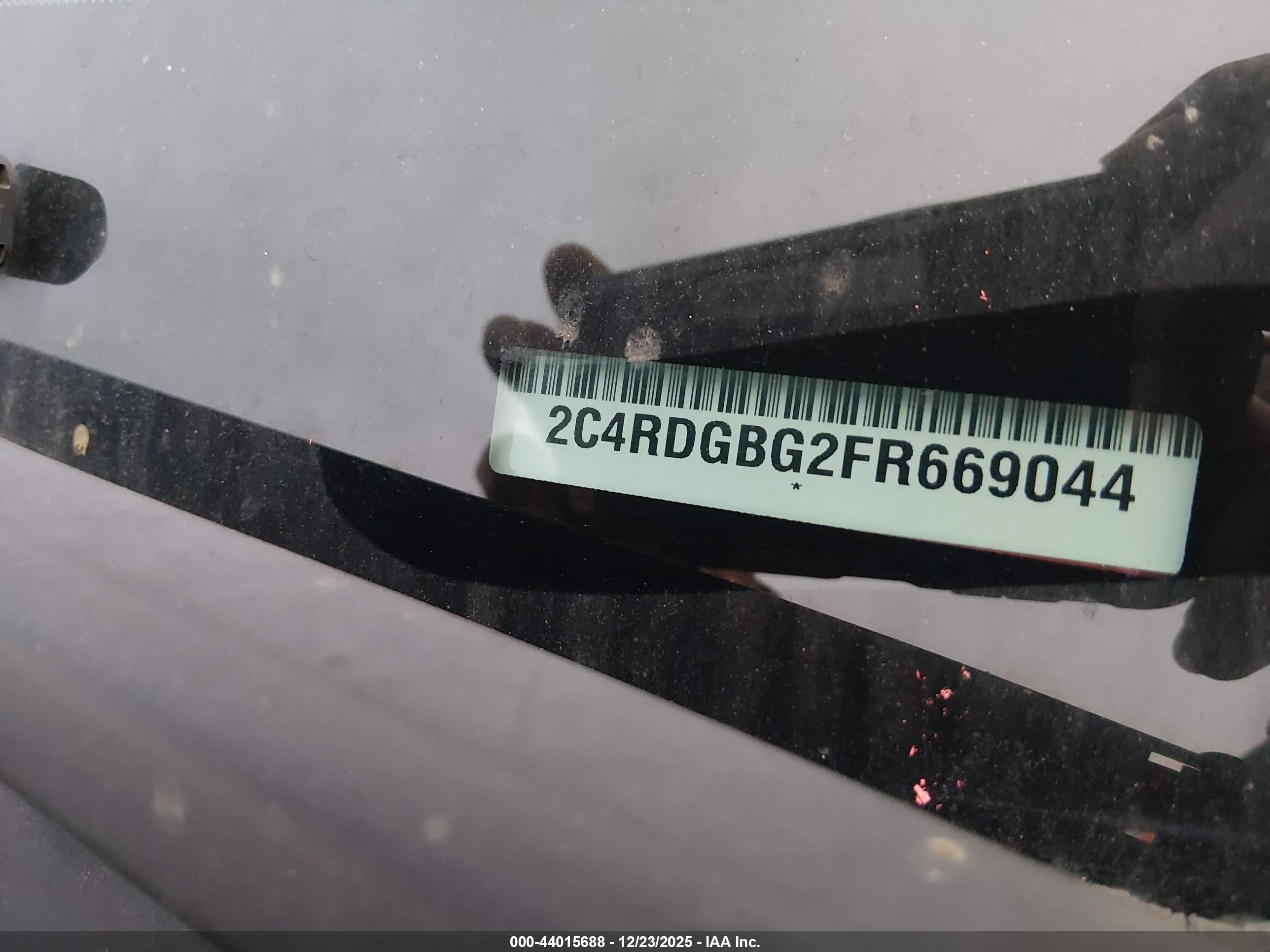 DODGE GRAND image 9
