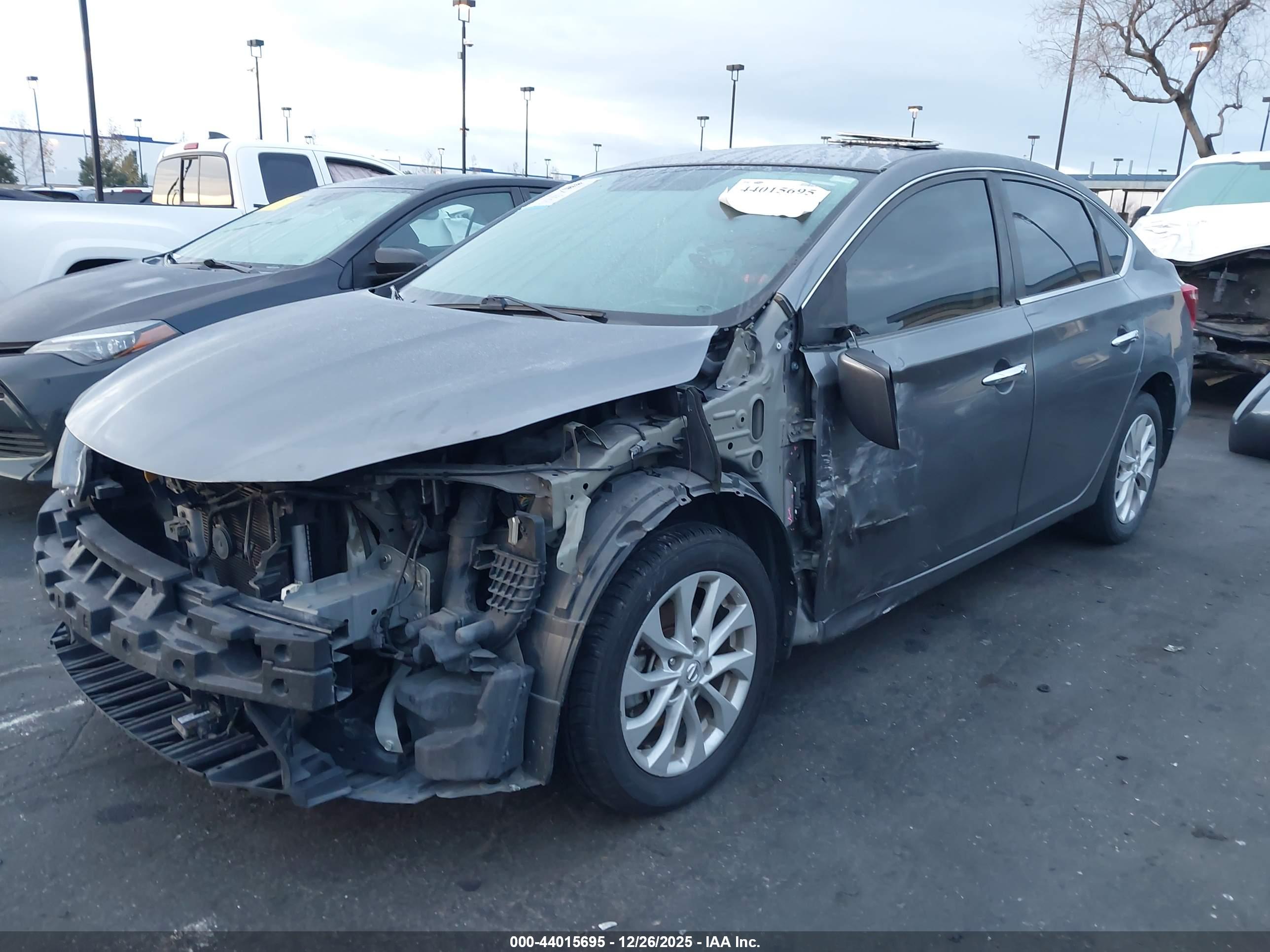 NISSAN SENTRA image 6