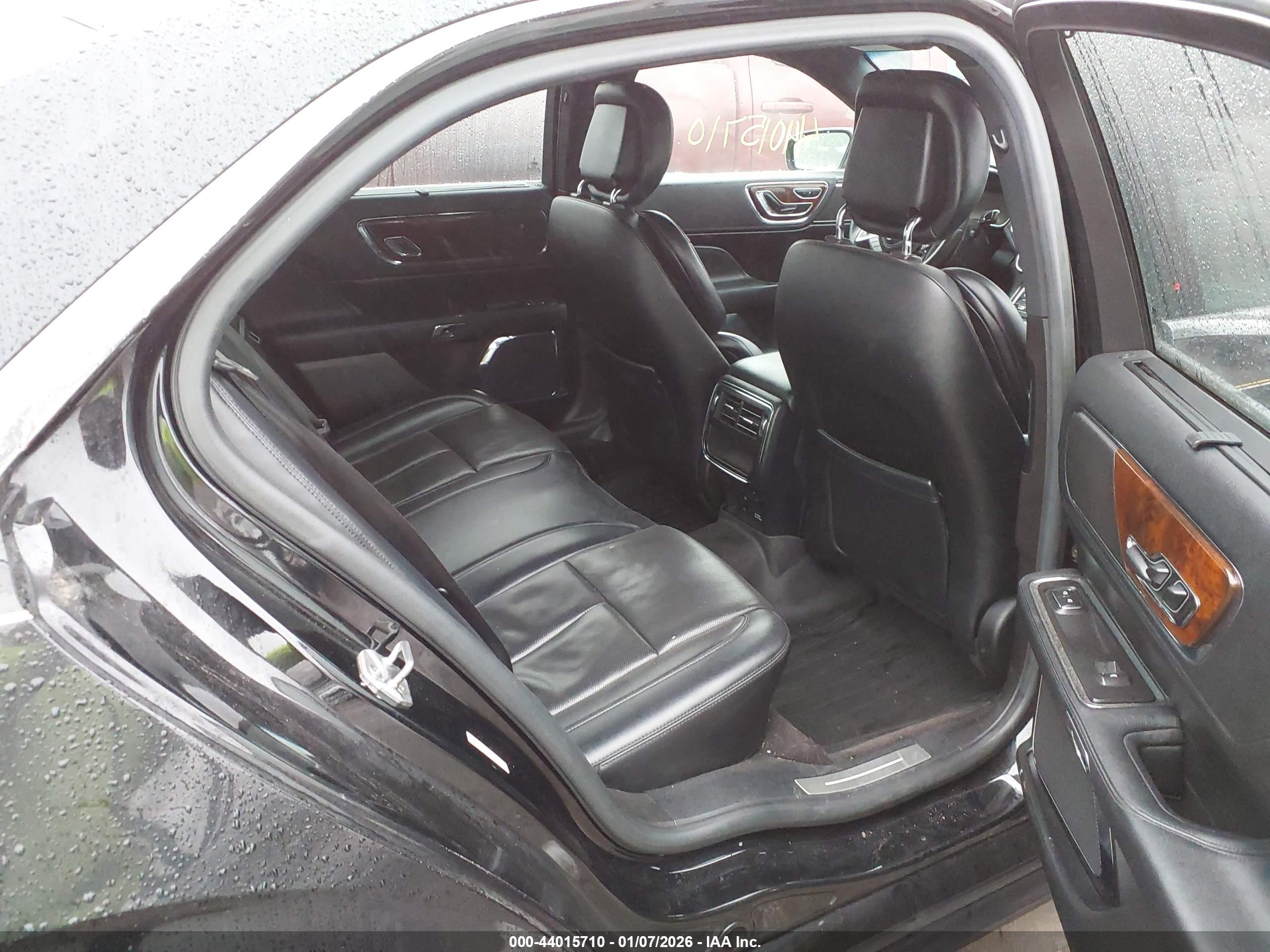 LINCOLN CONTINENTAL image 8
